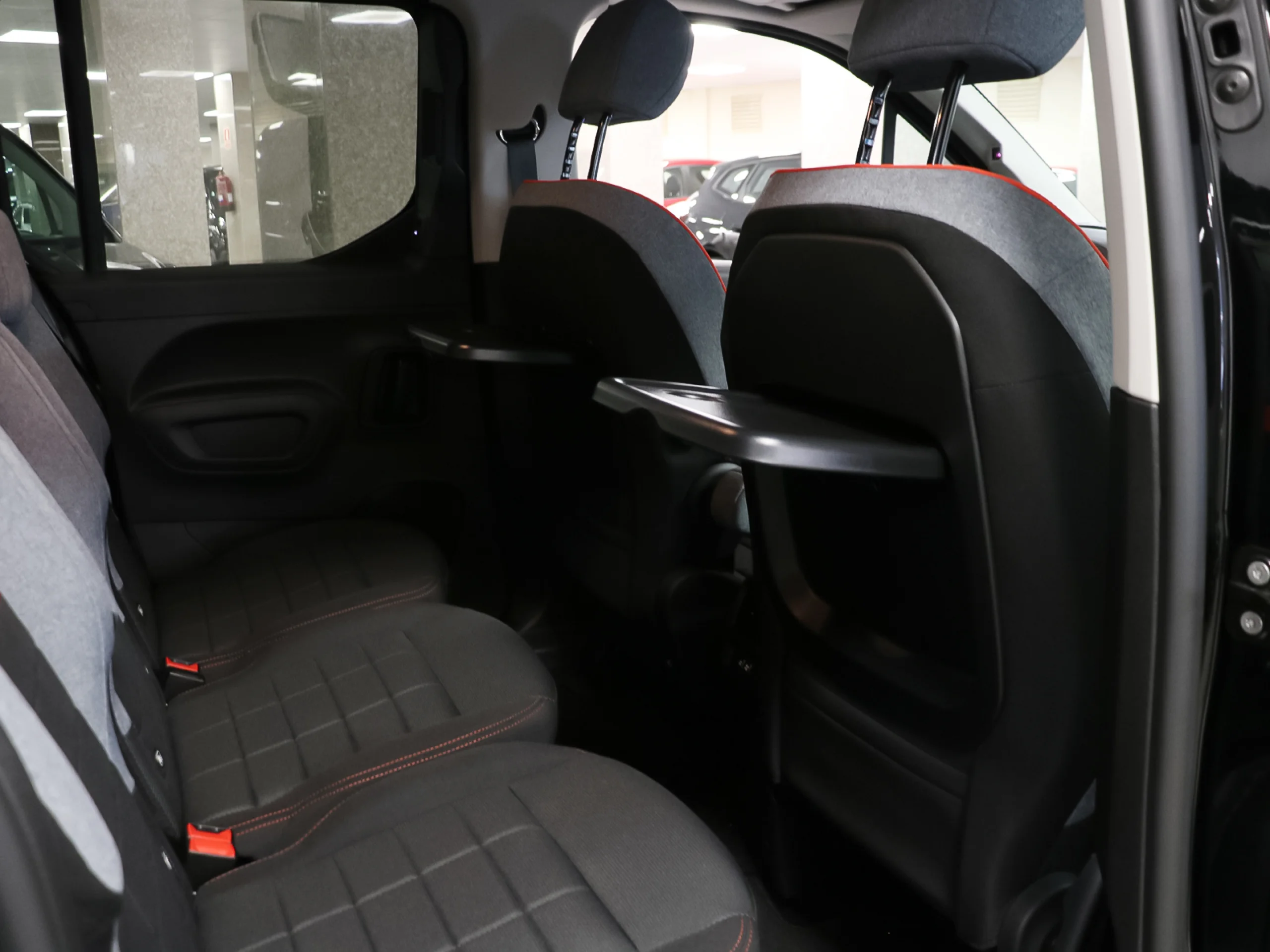 Citroen Berlingo BlueHDi 100 S&S Talla M Max 75 kW (102 CV) - Foto 13