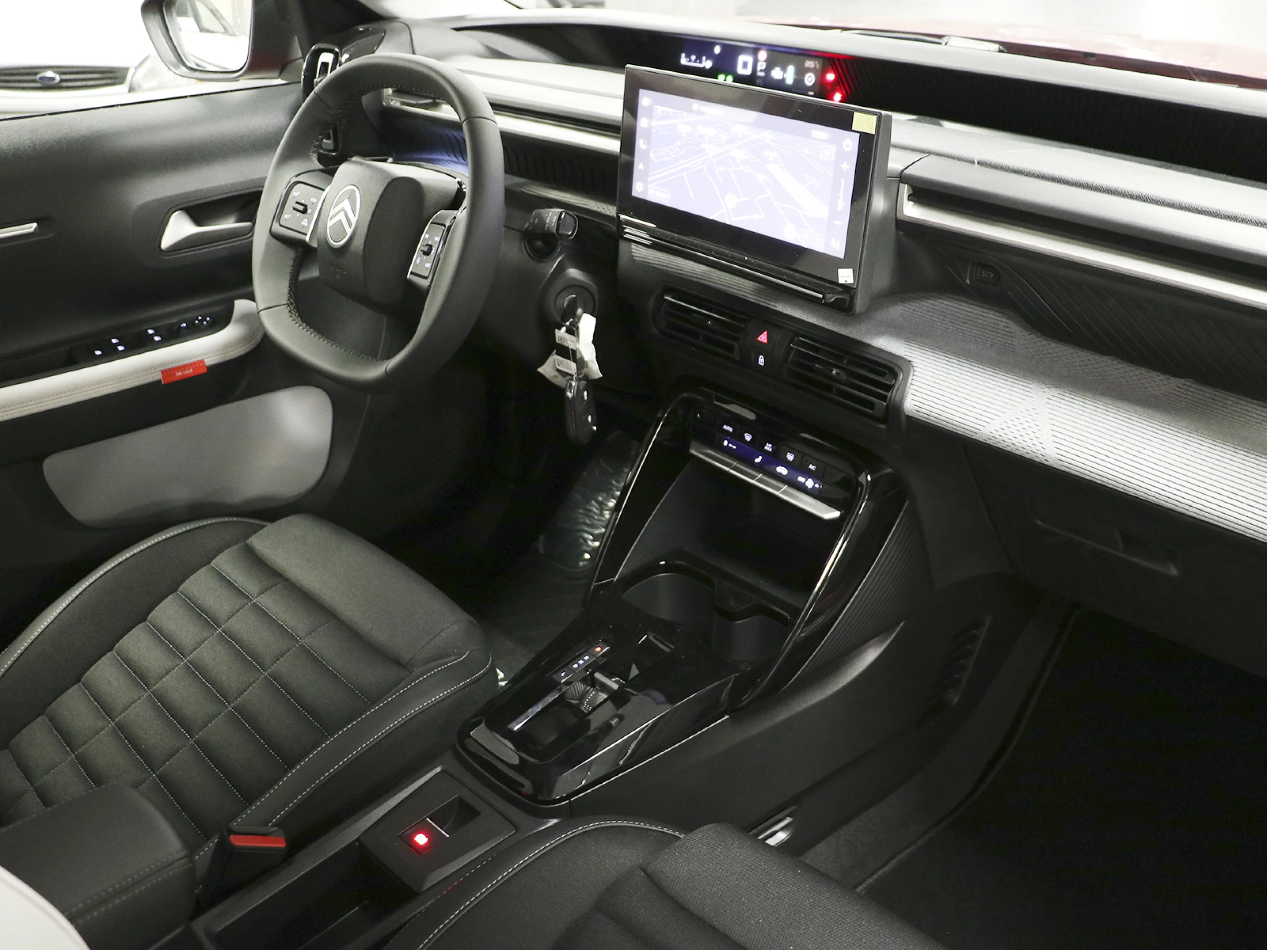 Citroen C3 Aircross Hybrid 145 Max ë-DCS6 107 kW (145 CV) - Foto 4