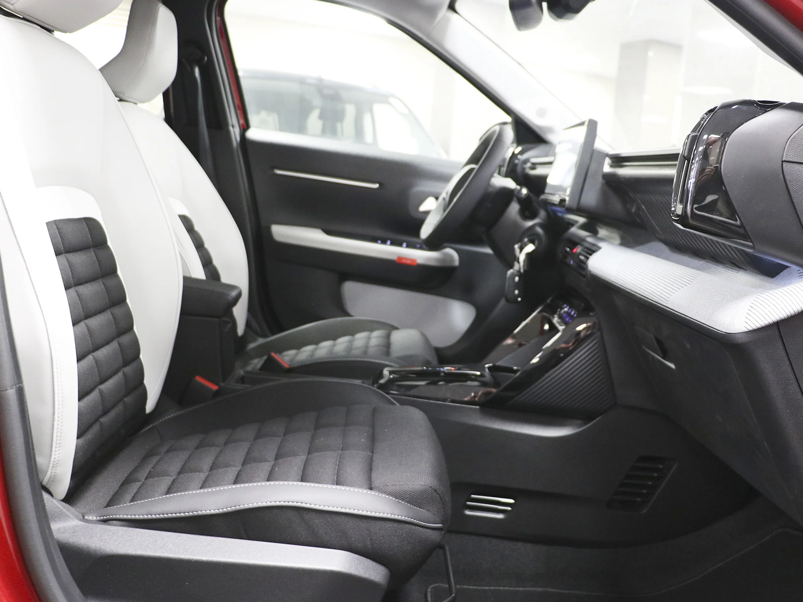 Citroen C3 Aircross Hybrid 145 Max ë-DCS6 107 kW (145 CV) - Foto 5