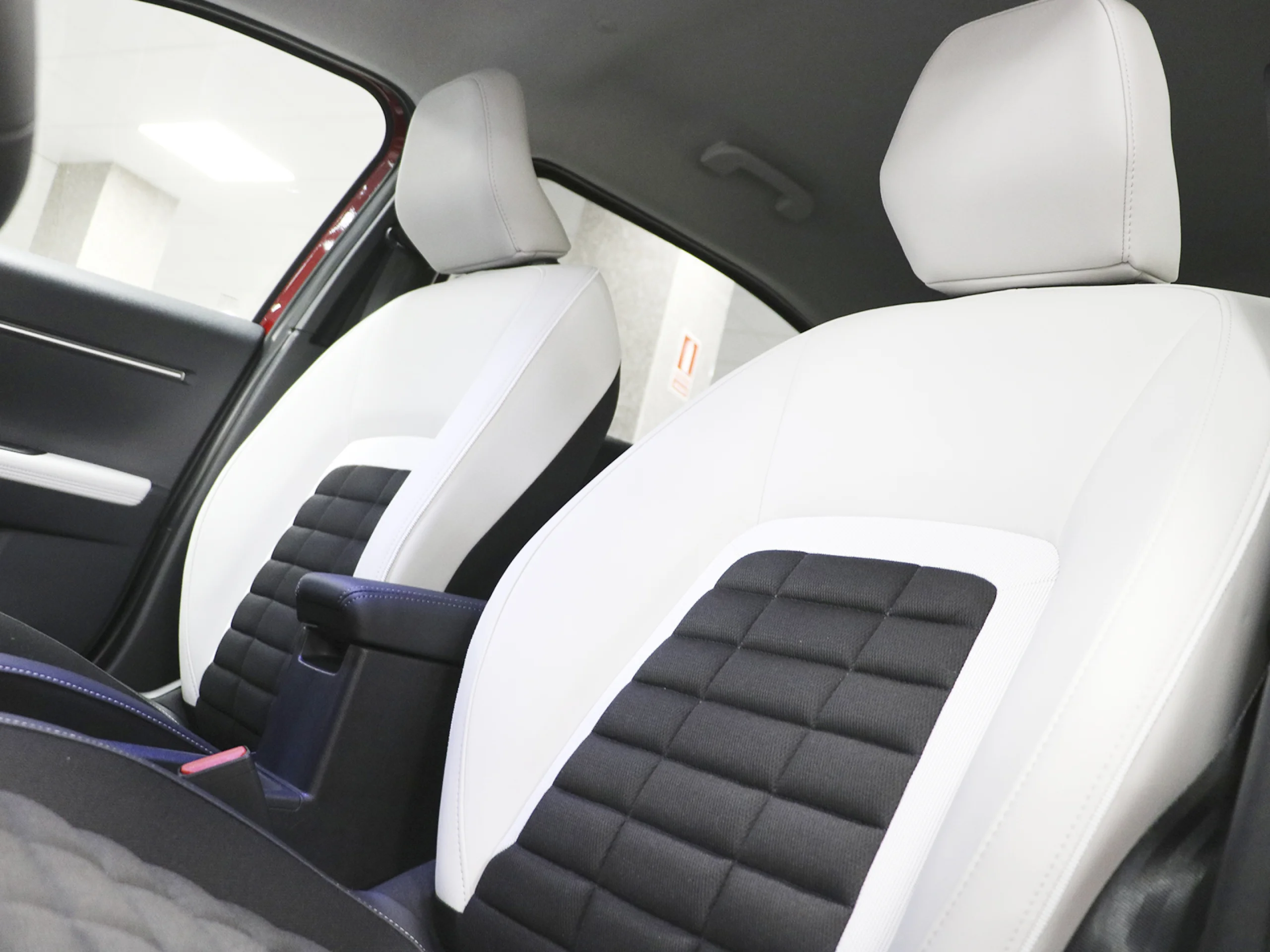 Citroen C3 Aircross Hybrid 145 Max ë-DCS6 107 kW (145 CV) - Foto 7