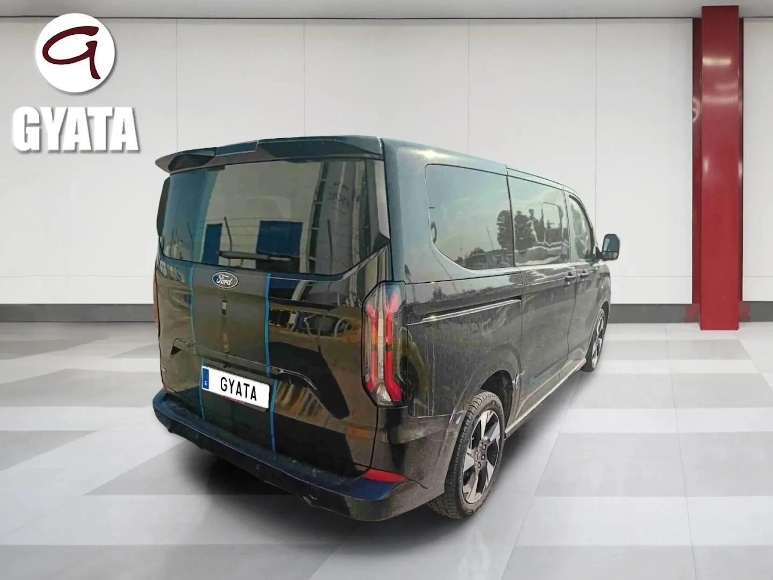 Ford Tourneo Custom 2.5 Duratec PHEV Active L1 eCVT 171 kW (232 CV) - Foto 2