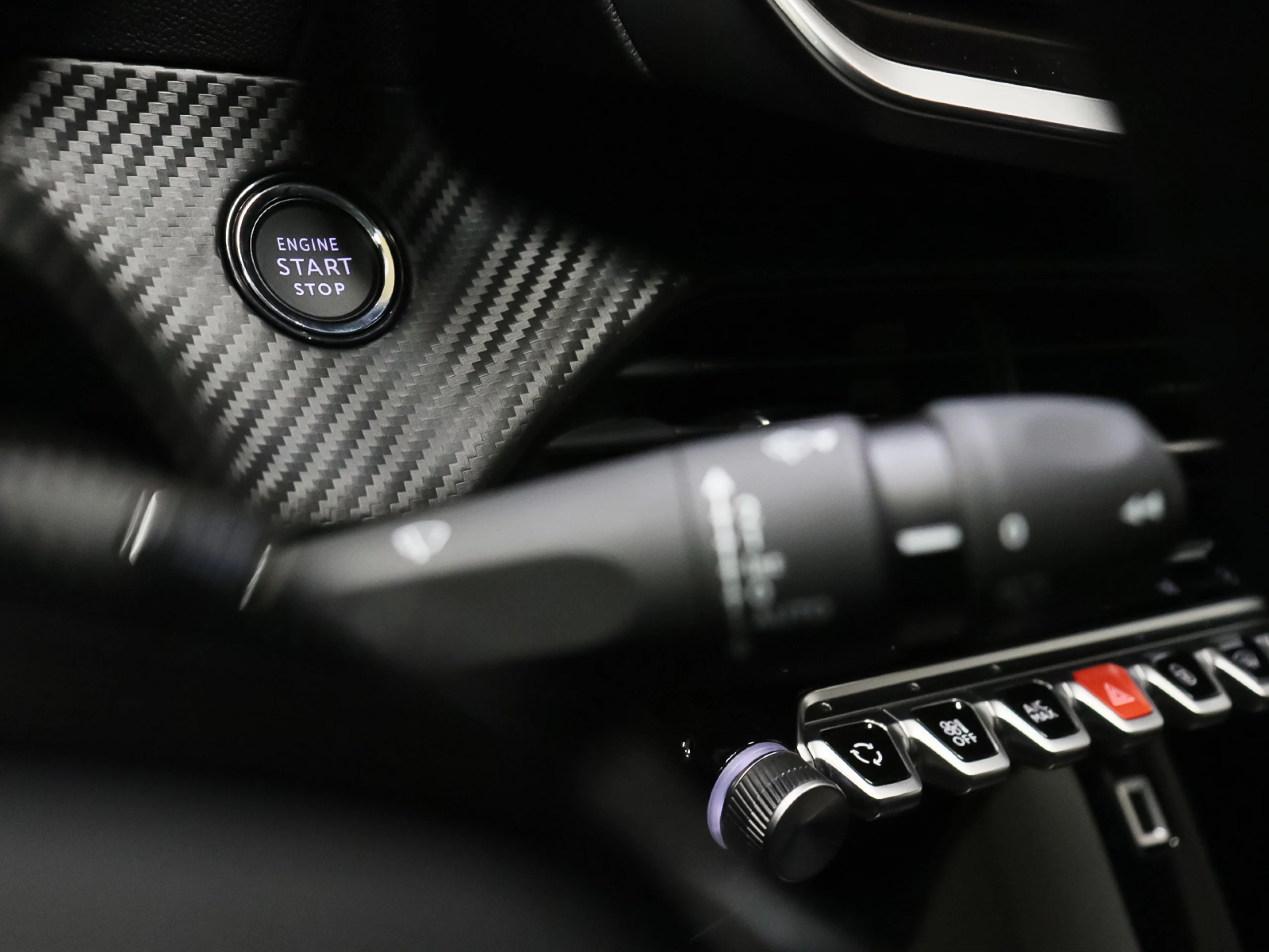 Peugeot E-208 Eléctrico Allure Pack 100 kW (136 CV) - Foto 14