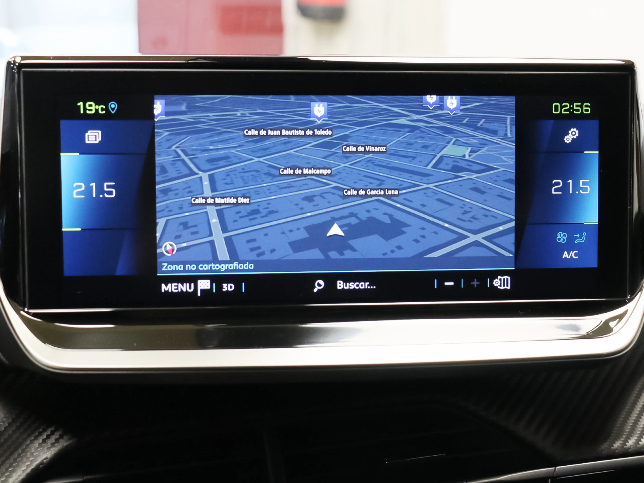 Peugeot E-208 Eléctrico Allure Pack 100 kW (136 CV) - Foto 17