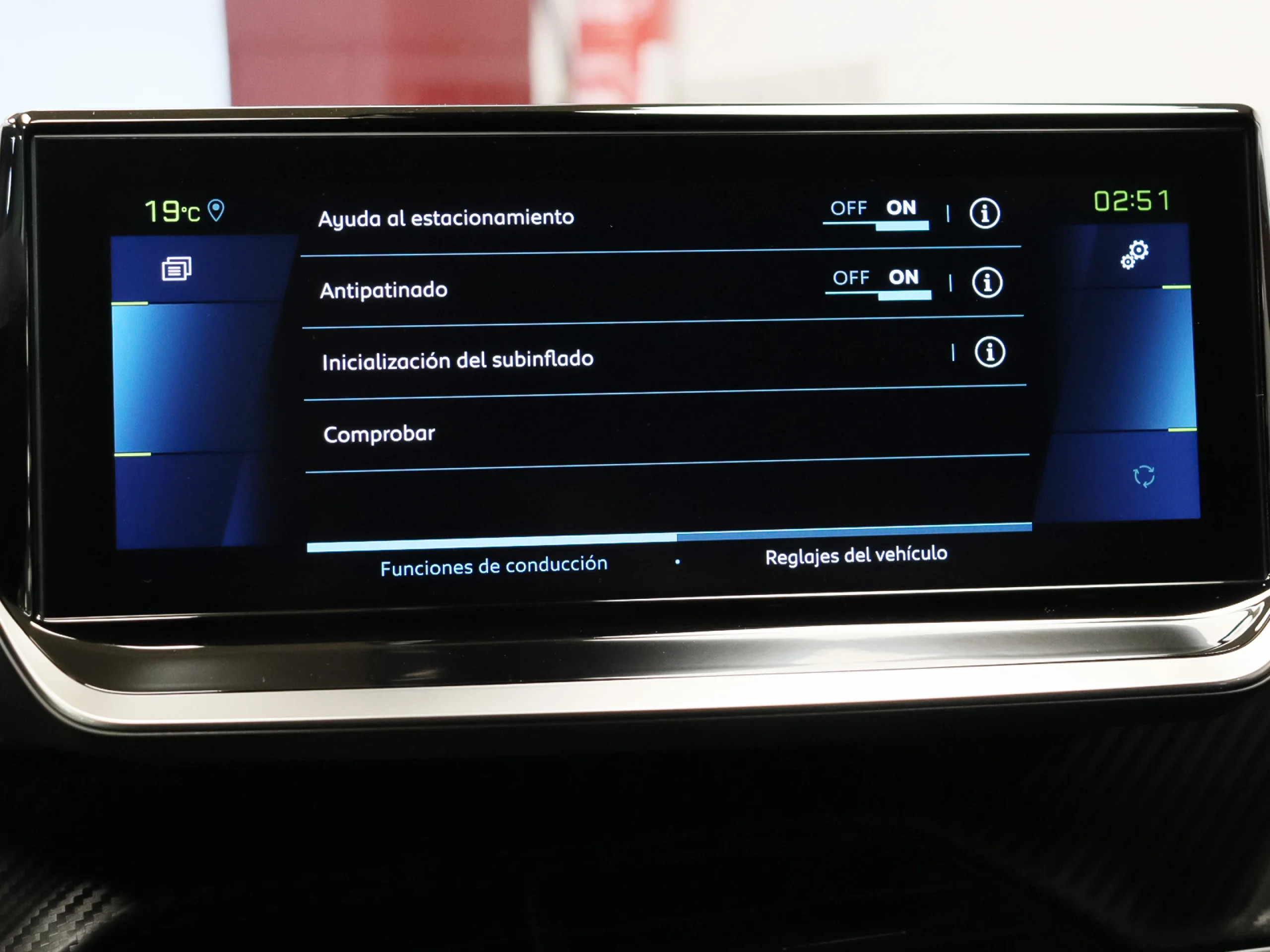 Peugeot E-208 Eléctrico Allure Pack 100 kW (136 CV) - Foto 18