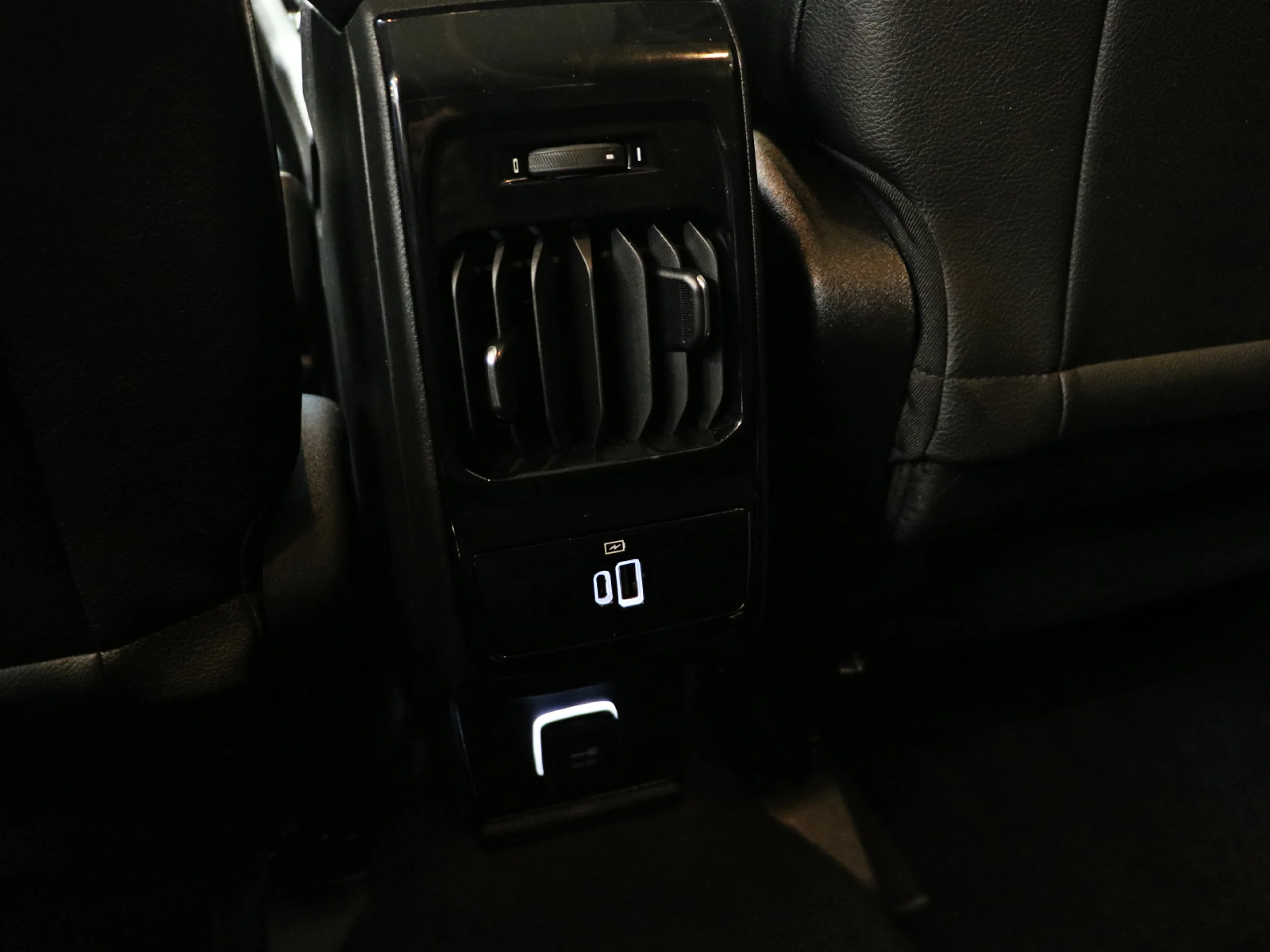 Jeep Compass 1.3 PHEV Trailhawk AWD AT 177 kW (240 CV) - Foto 14