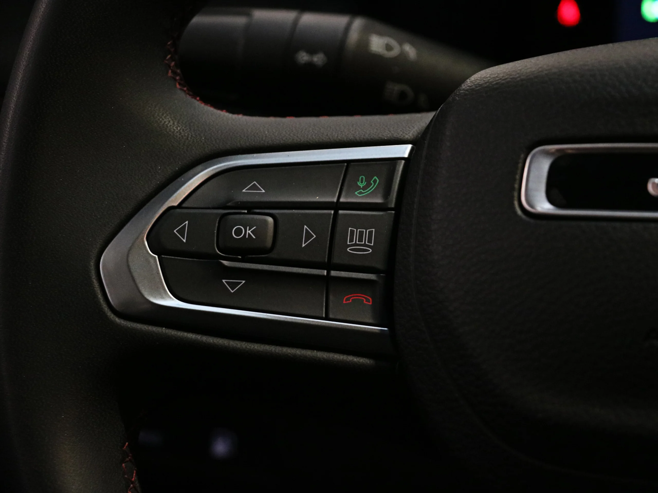 Jeep Compass 1.3 PHEV Trailhawk AWD AT 177 kW (240 CV) - Foto 35
