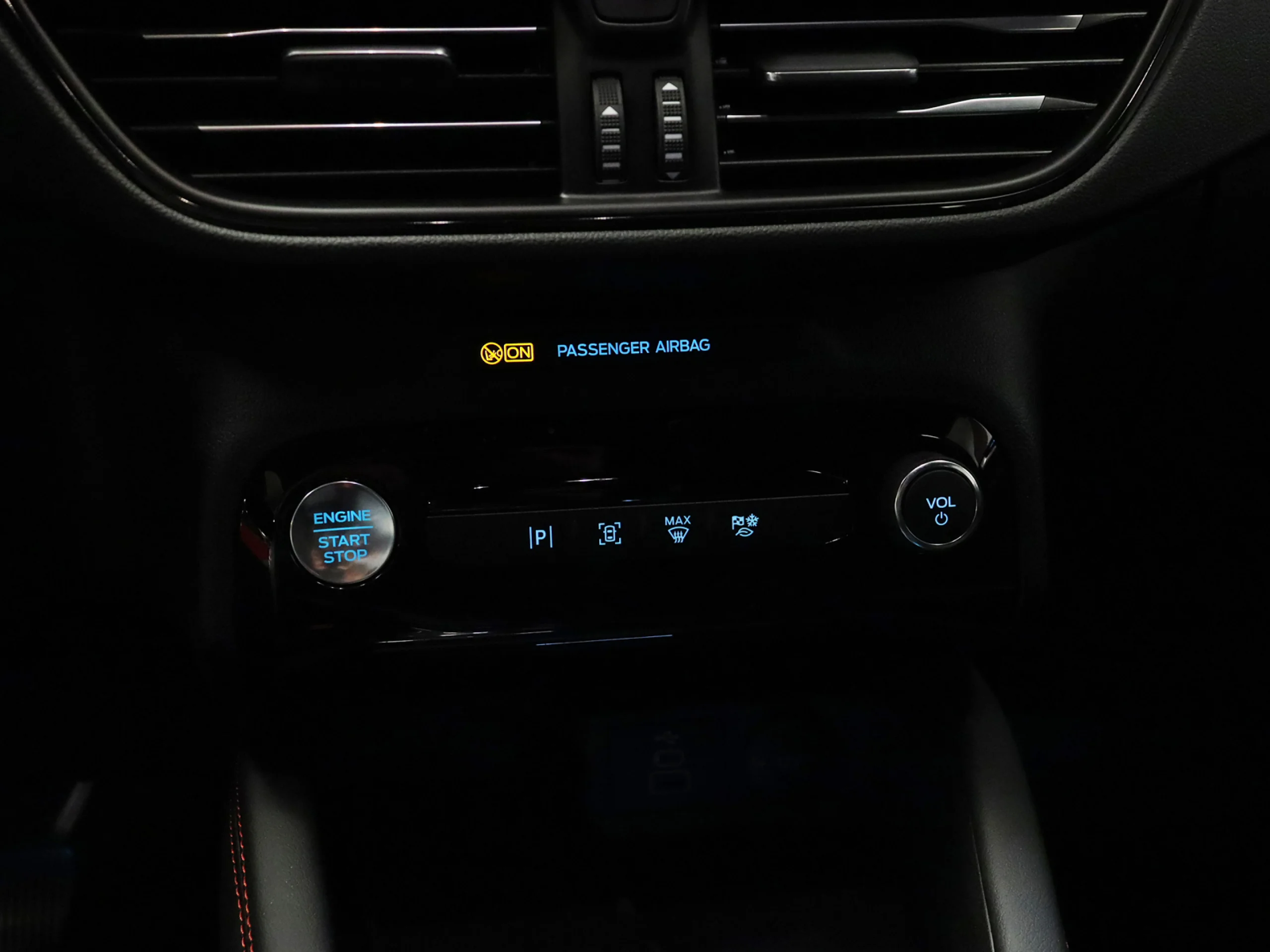 Ford Kuga 2.5 Duratec FHEV ST-Line Auto 132 kW (180 CV) - Foto 16