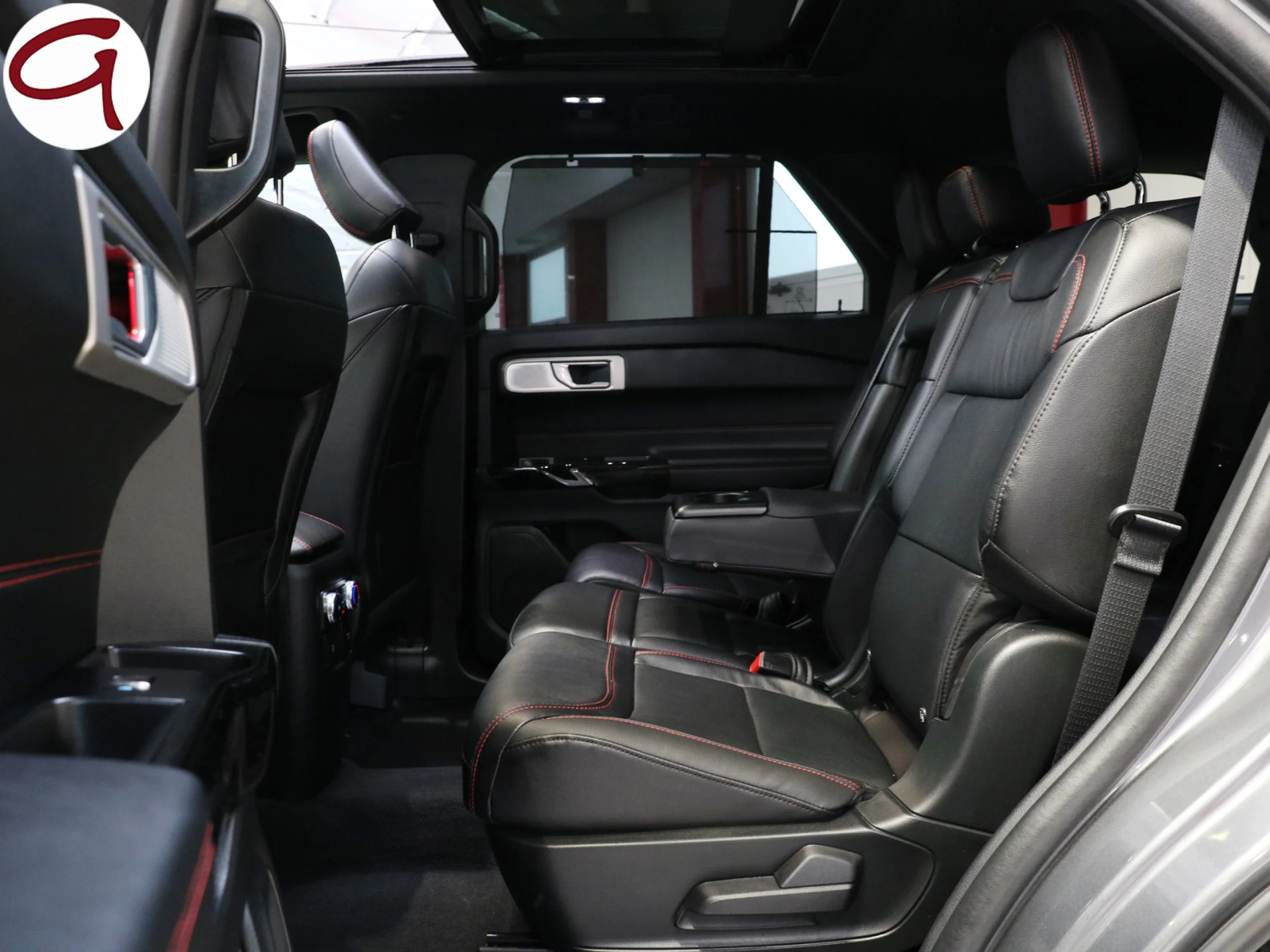 Ford Explorer 3.0 PHEV ST Line AWD 336 kW (457 CV) - Foto 29