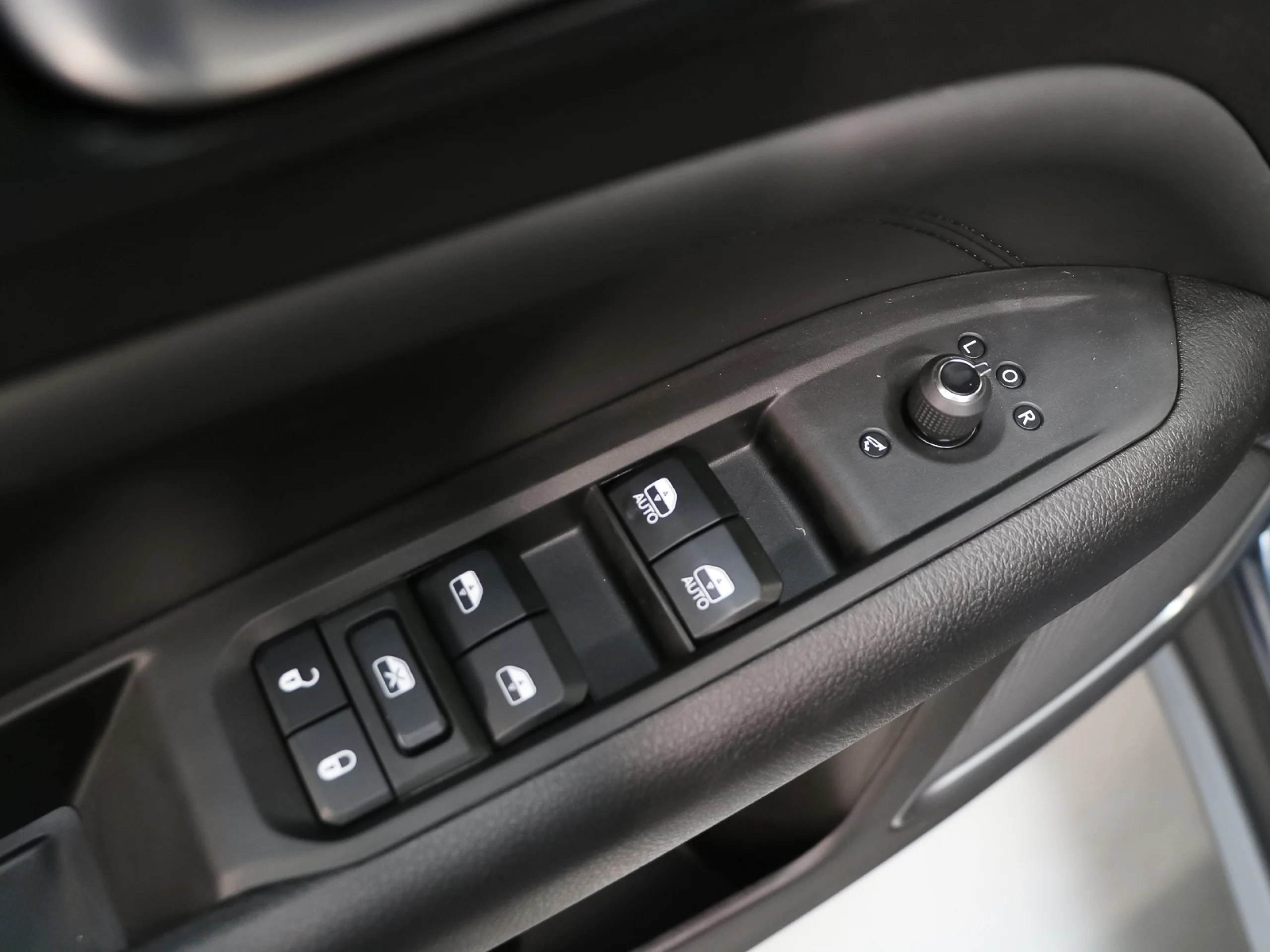 Jeep Compass 1.3 PHEV Limited AWD AT 140 kW (190 CV) - Foto 45