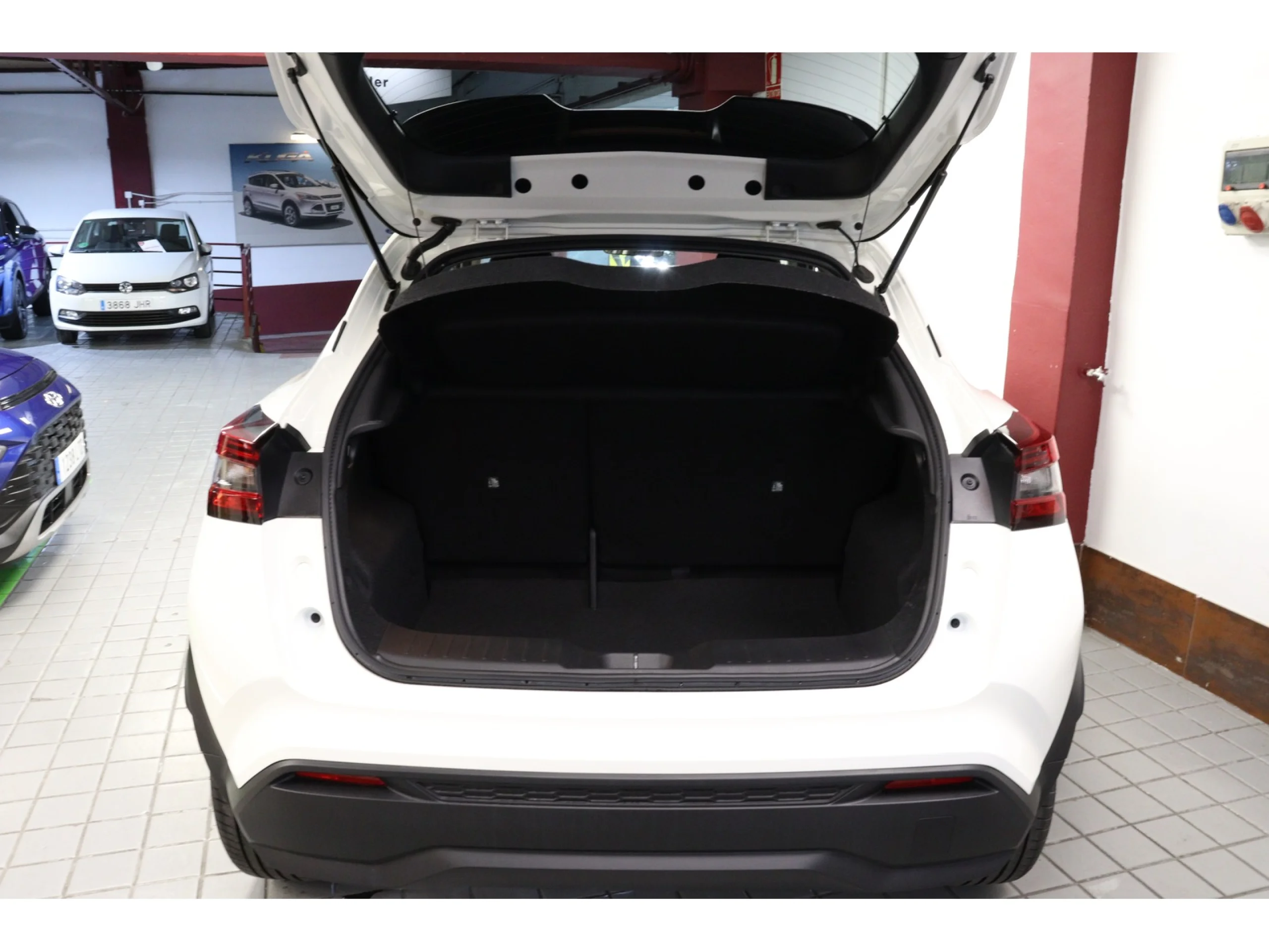 Nissan Juke DIG-T Acenta DCT 84 kW (114 CV) - Foto 24
