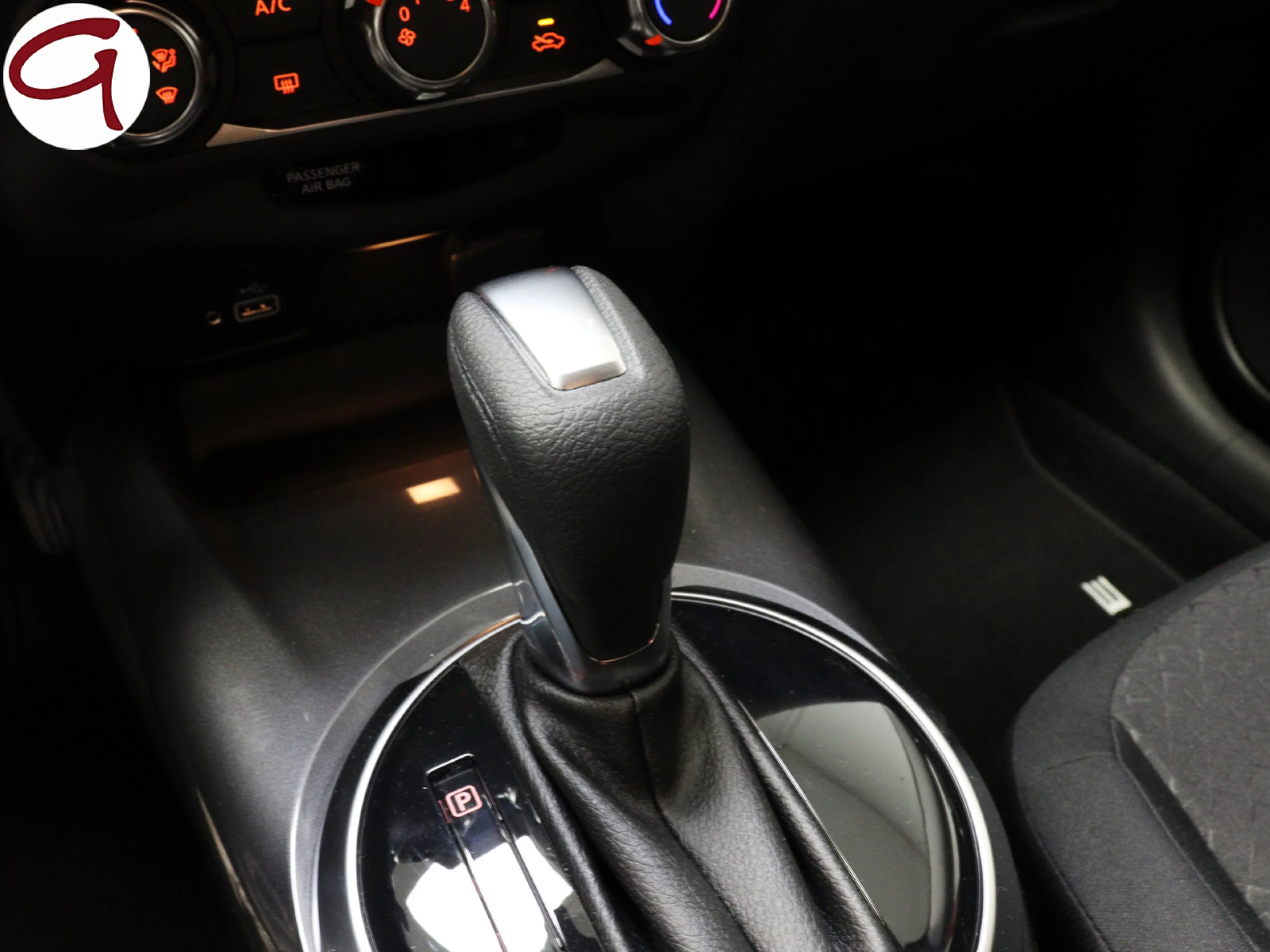 Nissan Juke DIG-T Acenta DCT 84 kW (114 CV) - Foto 20