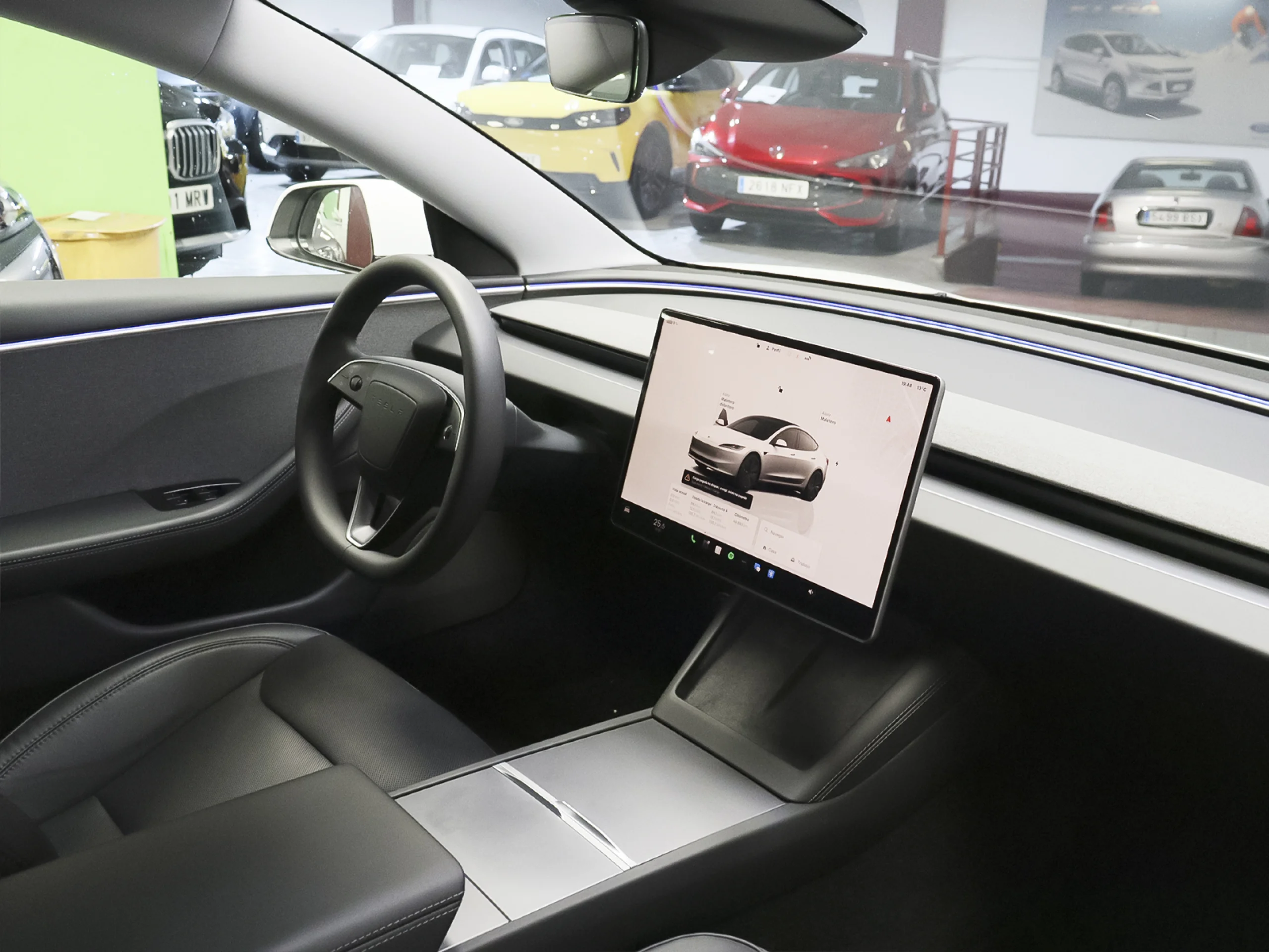 Tesla Model 3 RWD 208 kW (283 CV) - Foto 5