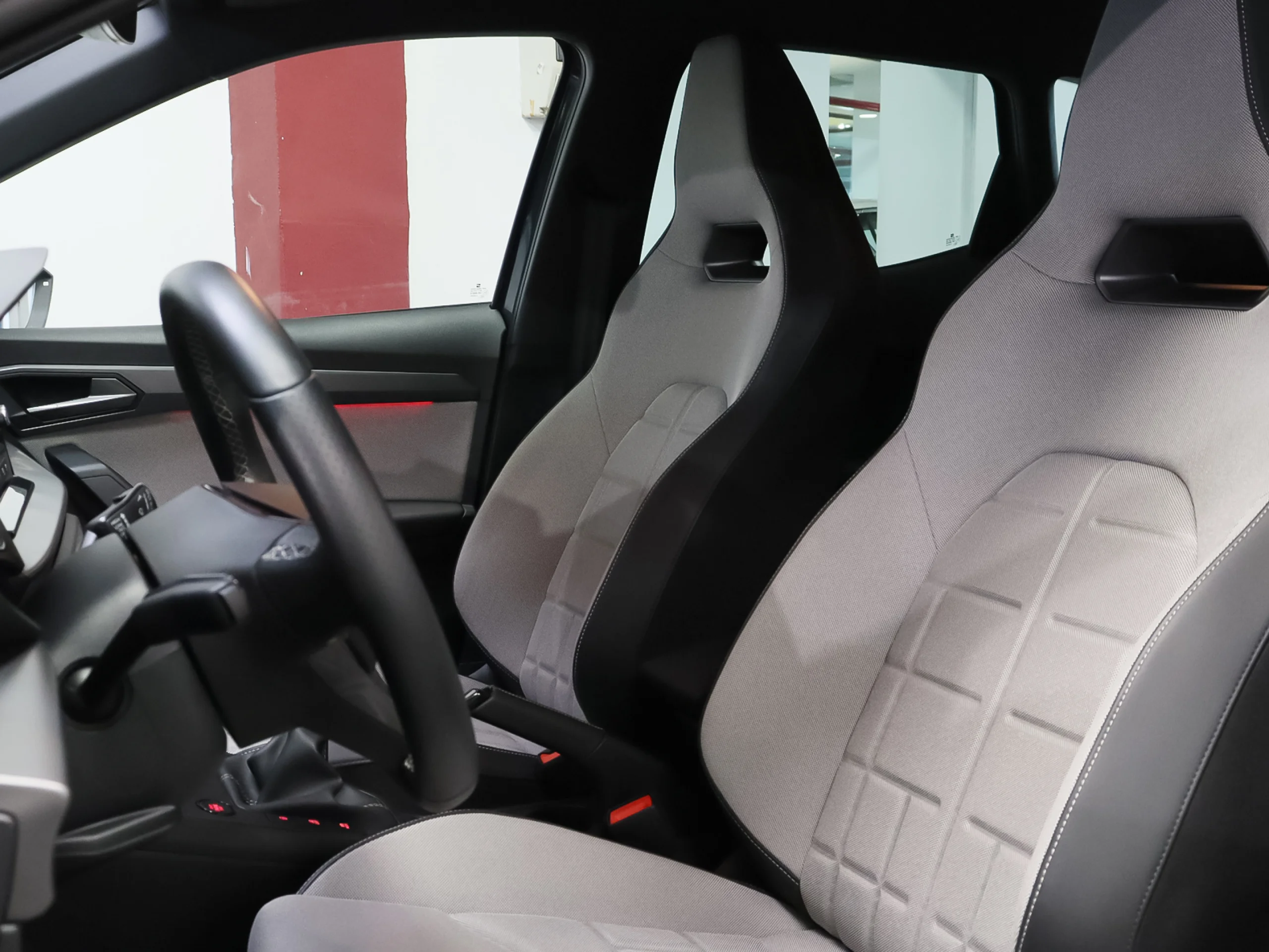 SEAT Arona 1.0 TSI S&S FR 85 kW (115 CV) - Foto 6