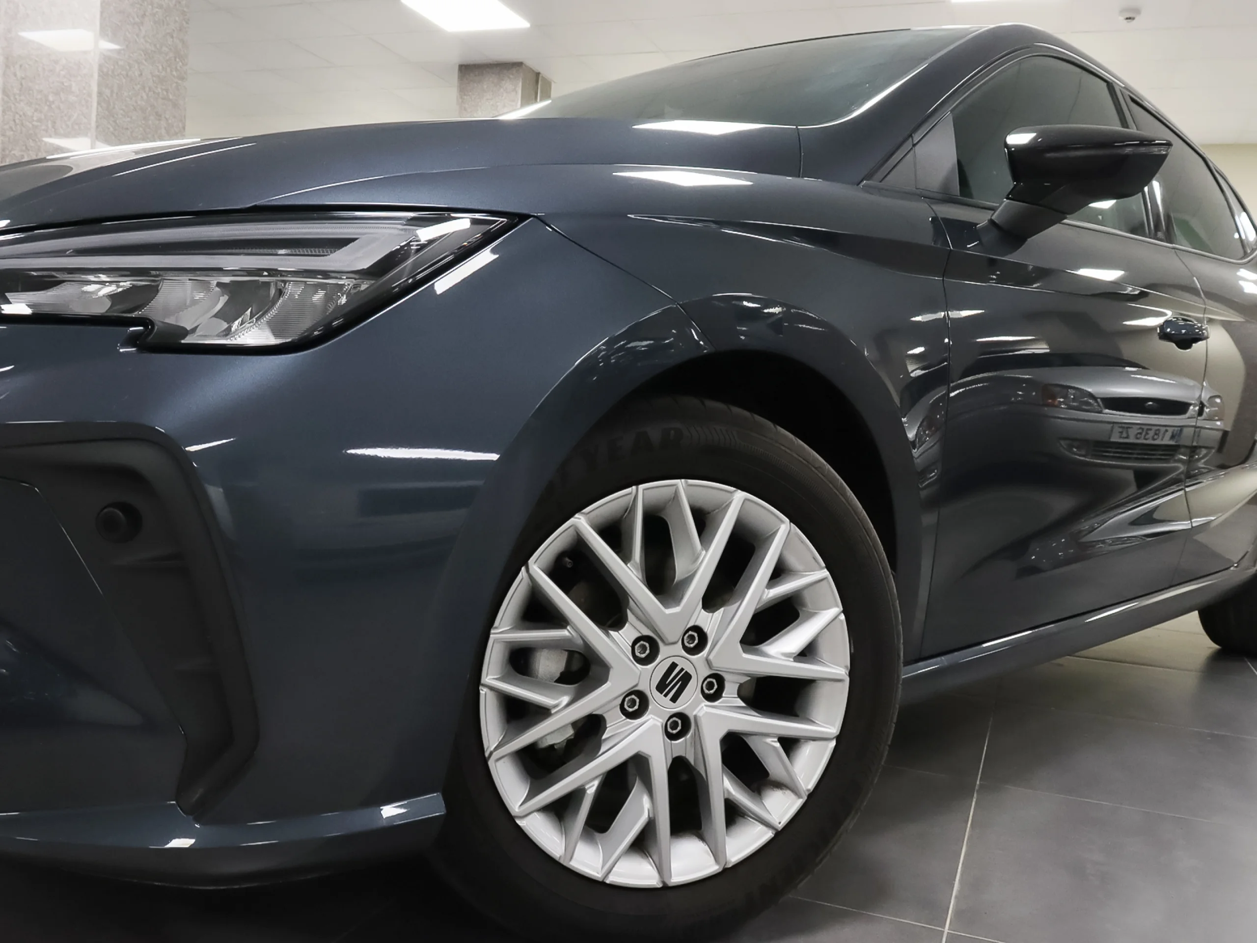 SEAT Ibiza 1.0 TSI S&S FR 85 kW (115 CV) - Foto 35