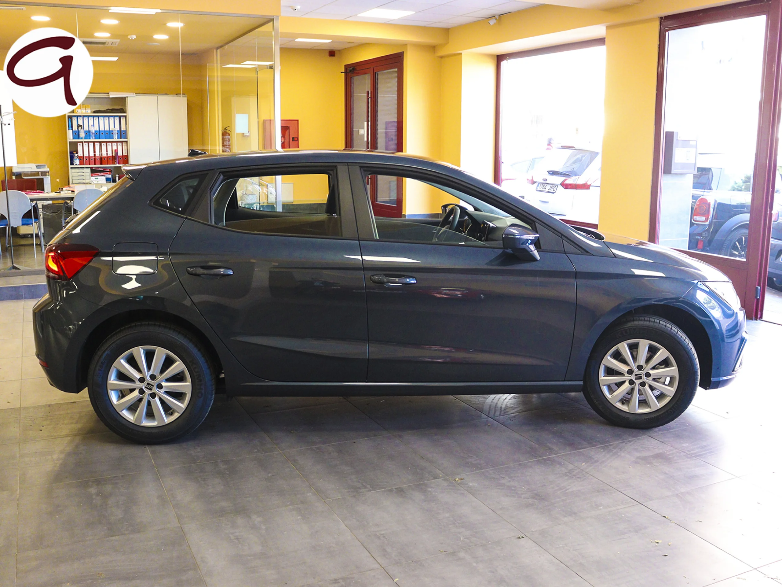 SEAT Ibiza 1.0 TSI S&S Style XM 85 kW (115 CV) - Foto 25