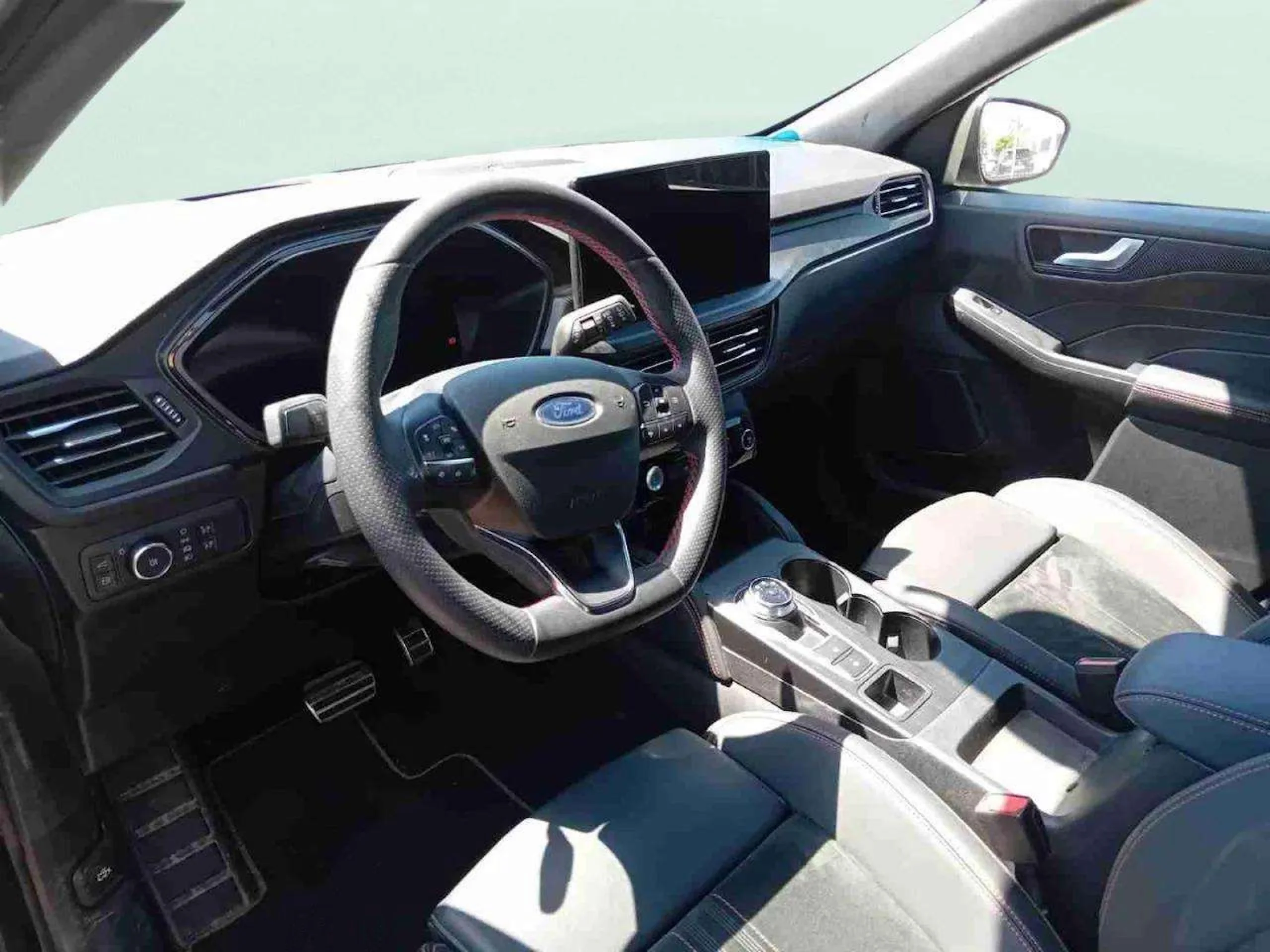 Ford Kuga 2.5 Duratec PHEV ST-Line X Auto 178 kW (243 CV) - Foto 3