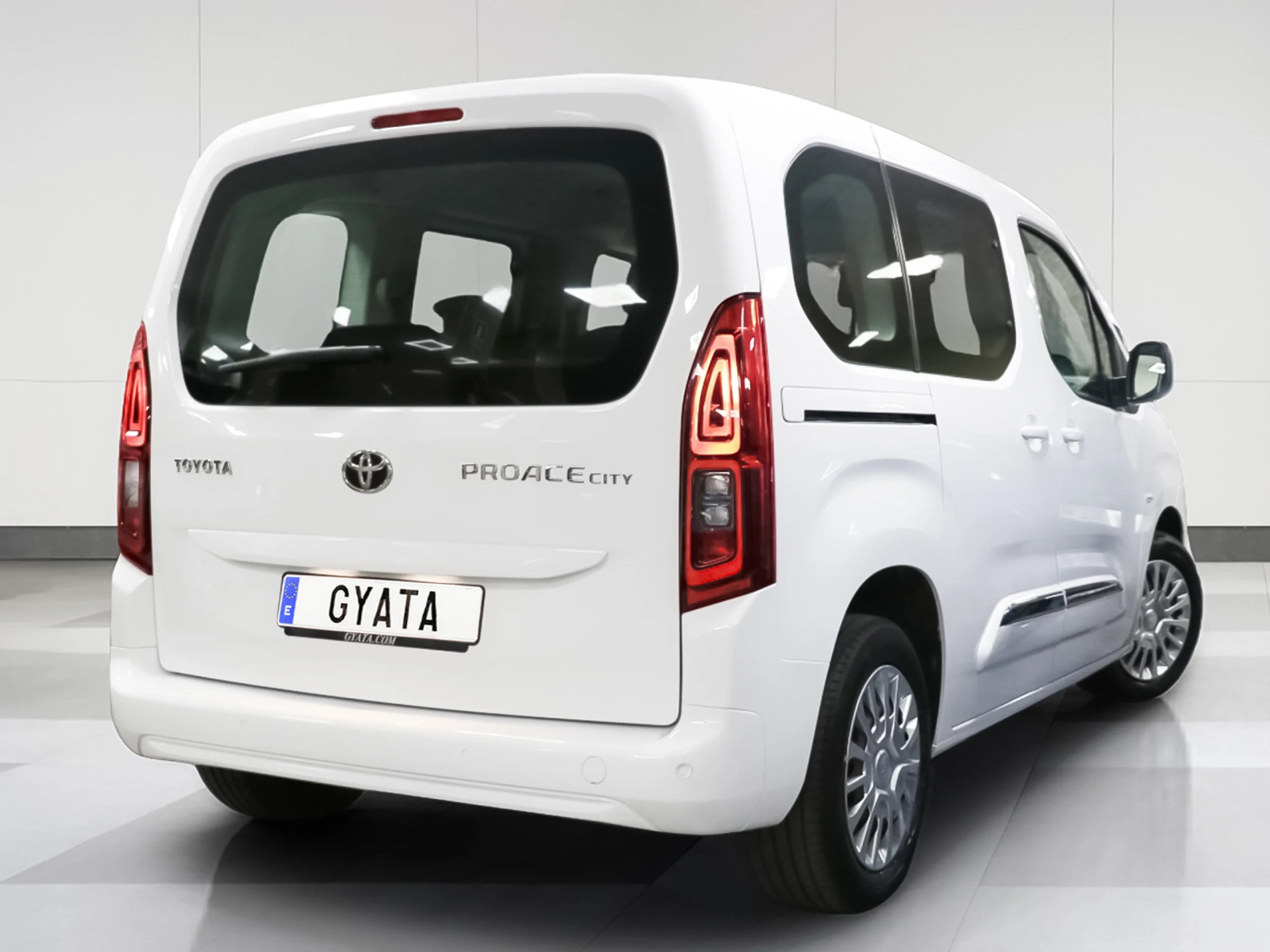 Toyota Proace City 1.5 D VX L1 75 kW (102 CV) - Foto 2
