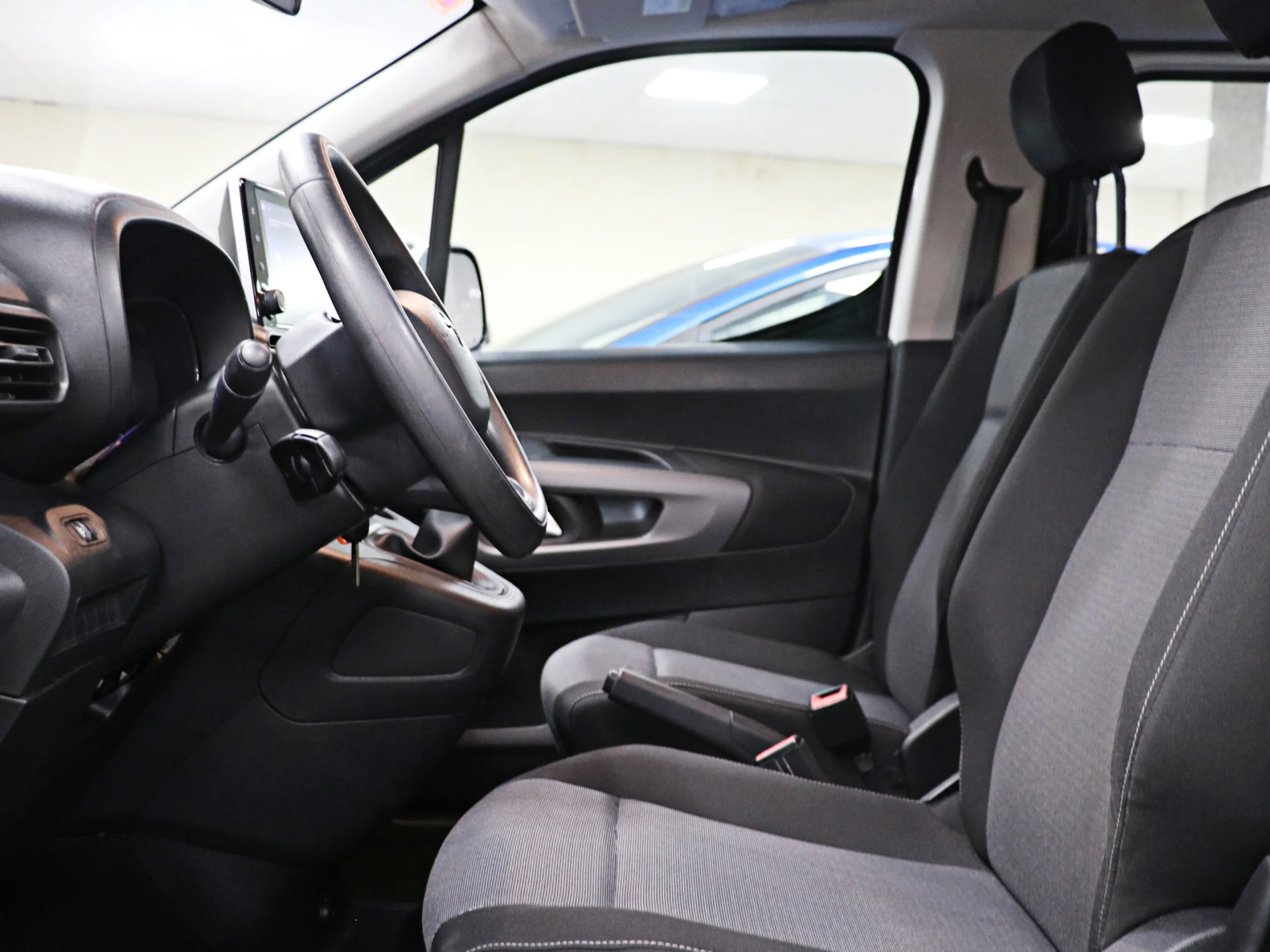 Toyota Proace City 1.5 D VX L1 75 kW (102 CV) - Foto 6
