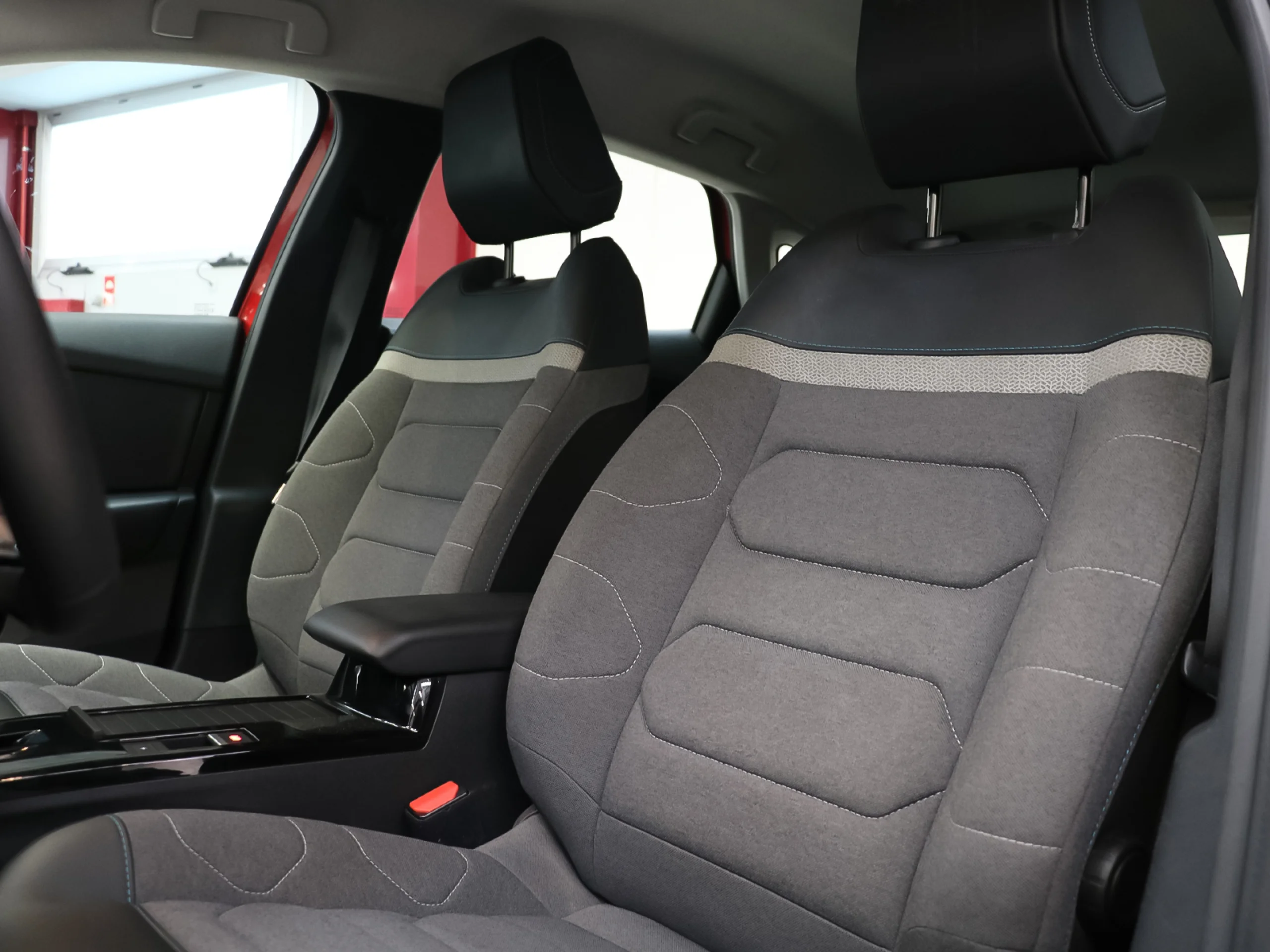 Citroen ë-C4 eléctrico Feel Pack 100 kW (136 CV) - Foto 8