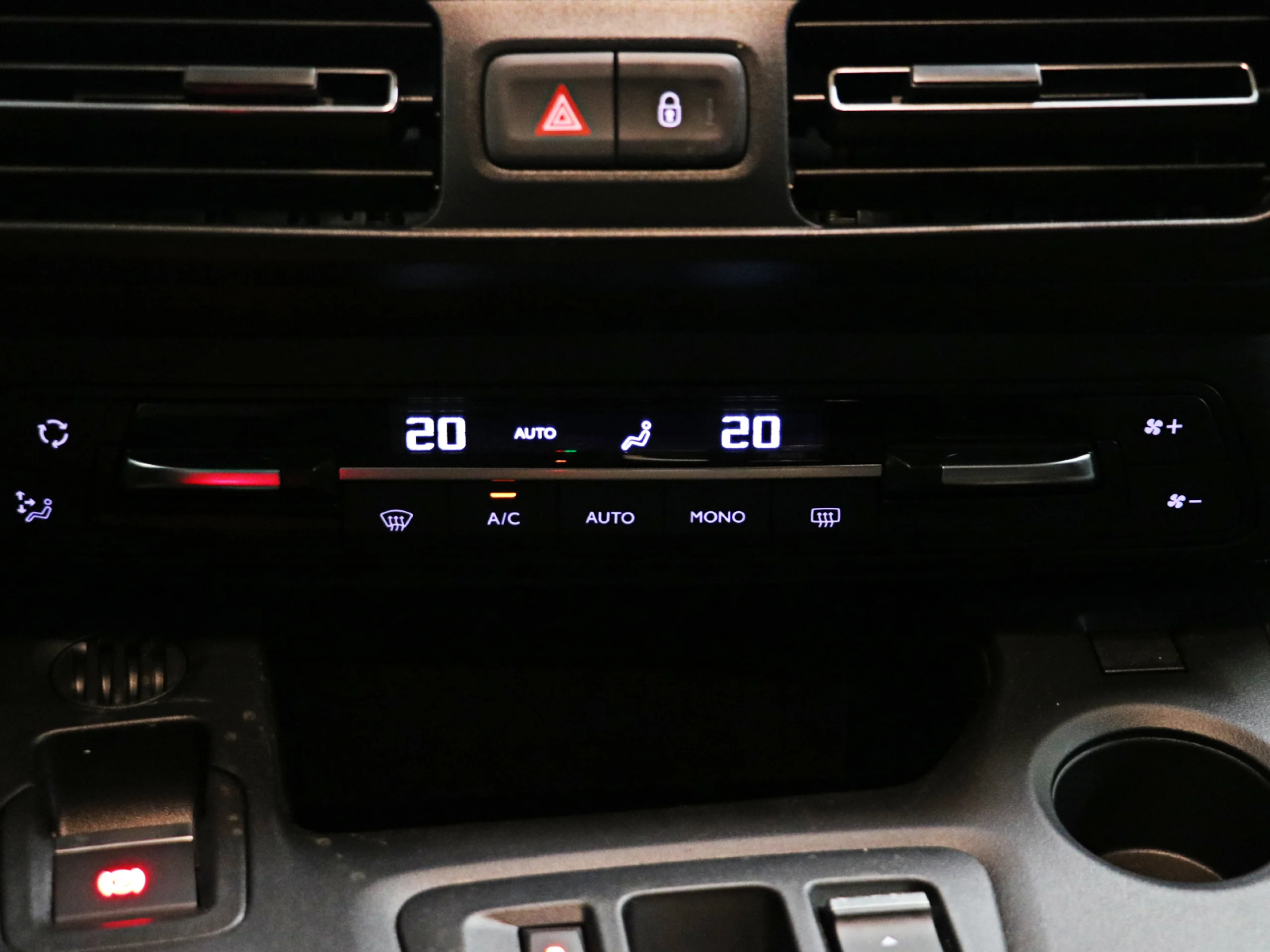 Citroen ë-Berlingo Shine Talla M 50kWh 100 kW (136 CV) - Foto 22
