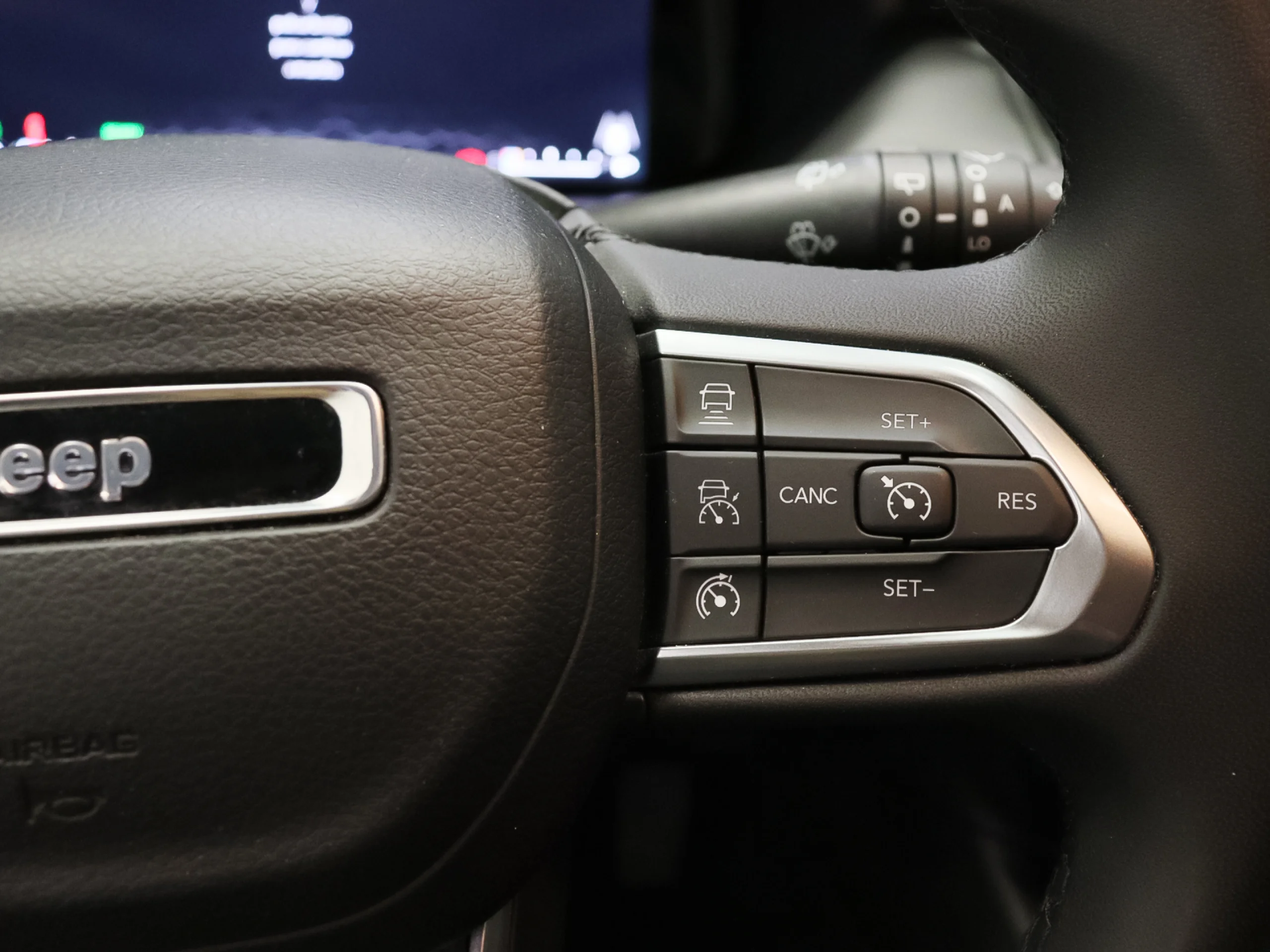 Jeep Compass eHybrid 1.5 MHEV Longitude DCT 96 kW (130 CV) - Foto 16