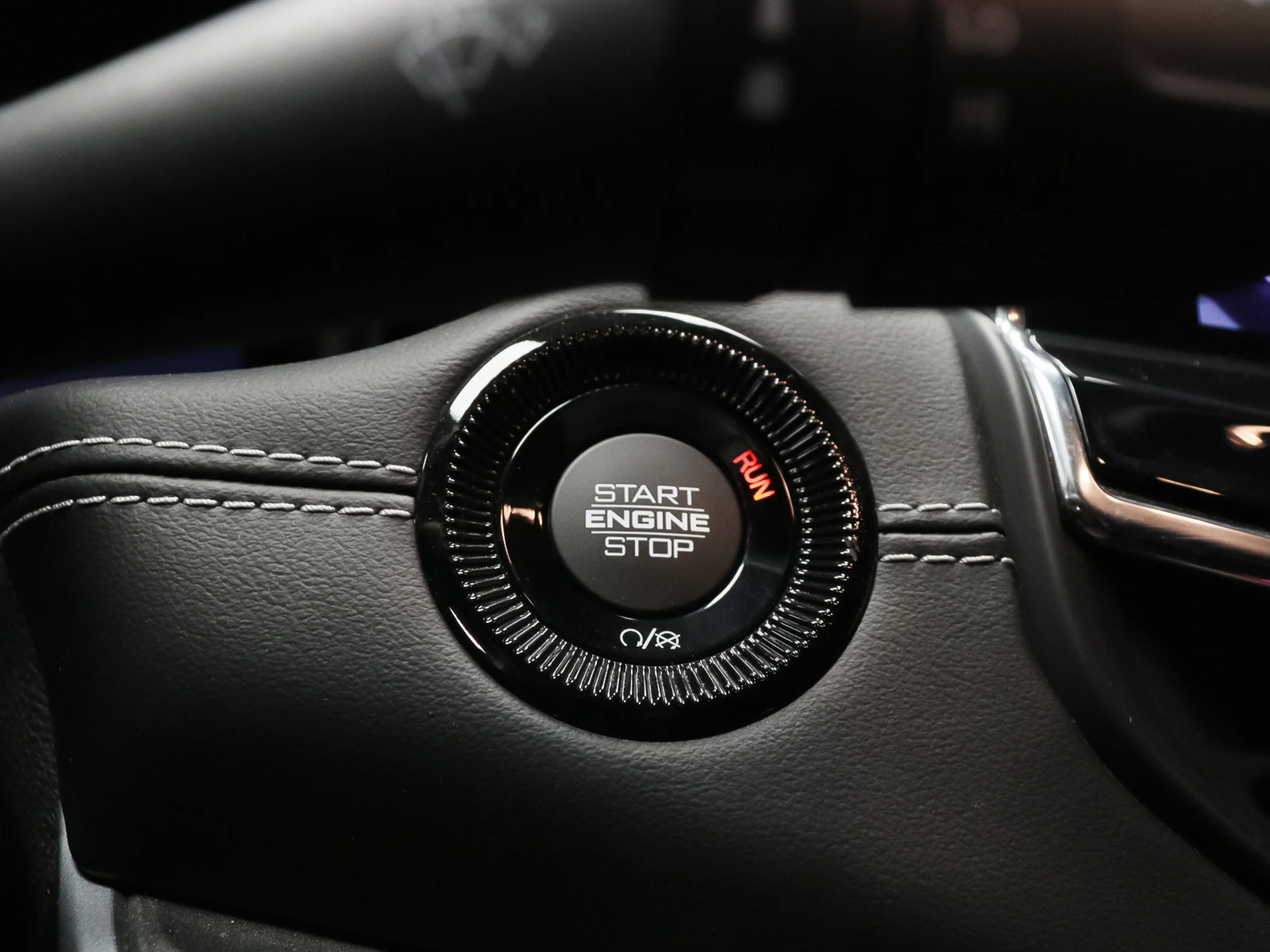 Jeep Compass eHybrid 1.5 MHEV Longitude DCT 96 kW (130 CV) - Foto 18