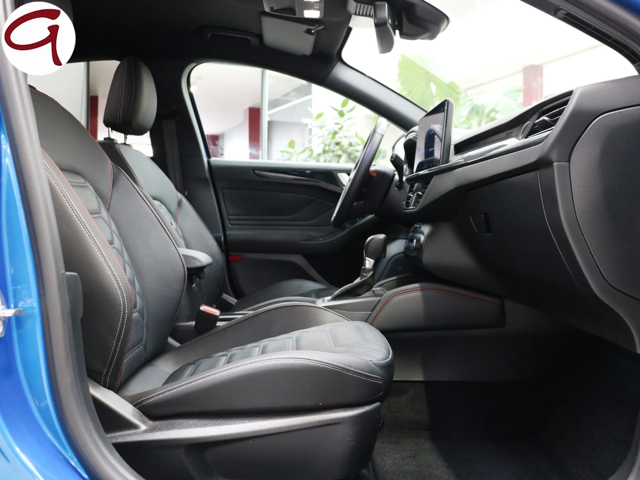 Ford Focus 1.0 Ecoboost MHEV ST-Line X Auto 114 kW (155 CV) - Foto 6