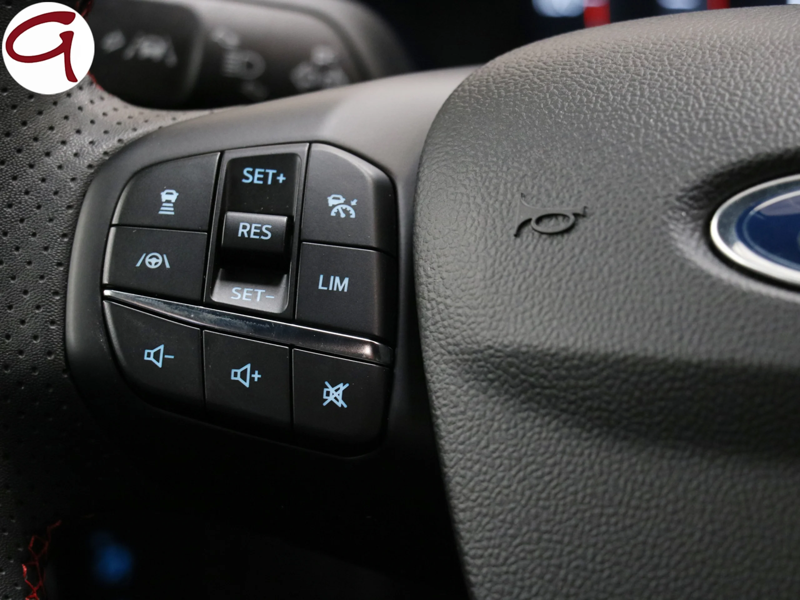 Ford Focus 1.0 Ecoboost MHEV ST-Line X Auto 114 kW (155 CV) - Foto 36