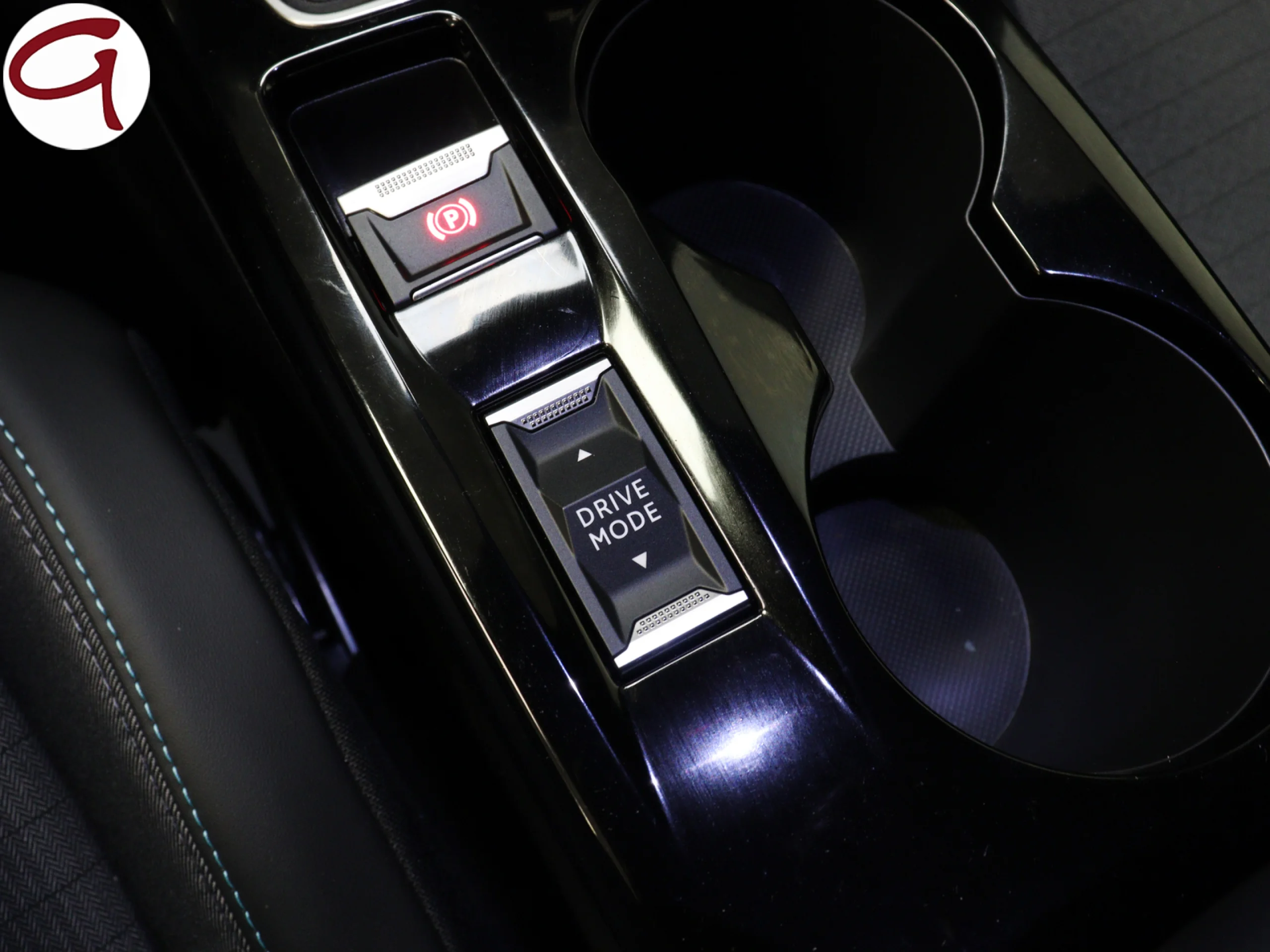 Peugeot 2008 PureTech 100 S&S Allure 75 kW (100 CV) - Foto 31