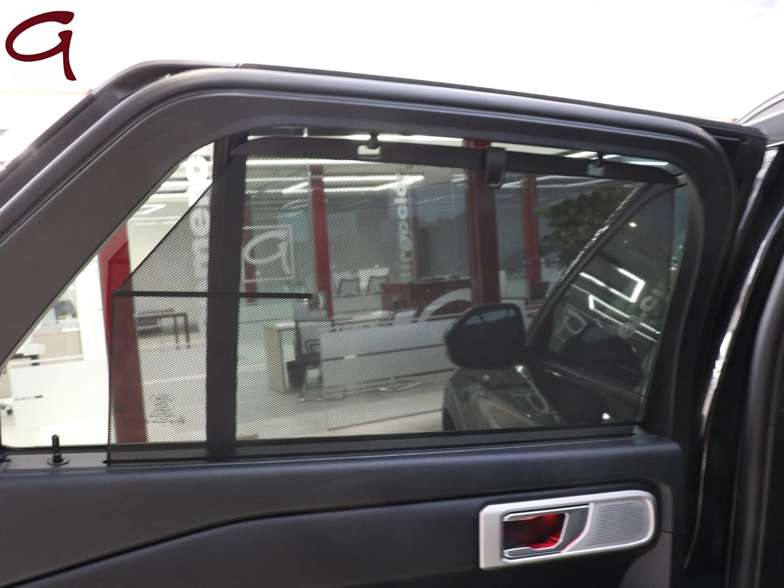 Ford Explorer 3.0 PHEV ST Line AWD 336 kW (457 CV) - Foto 11