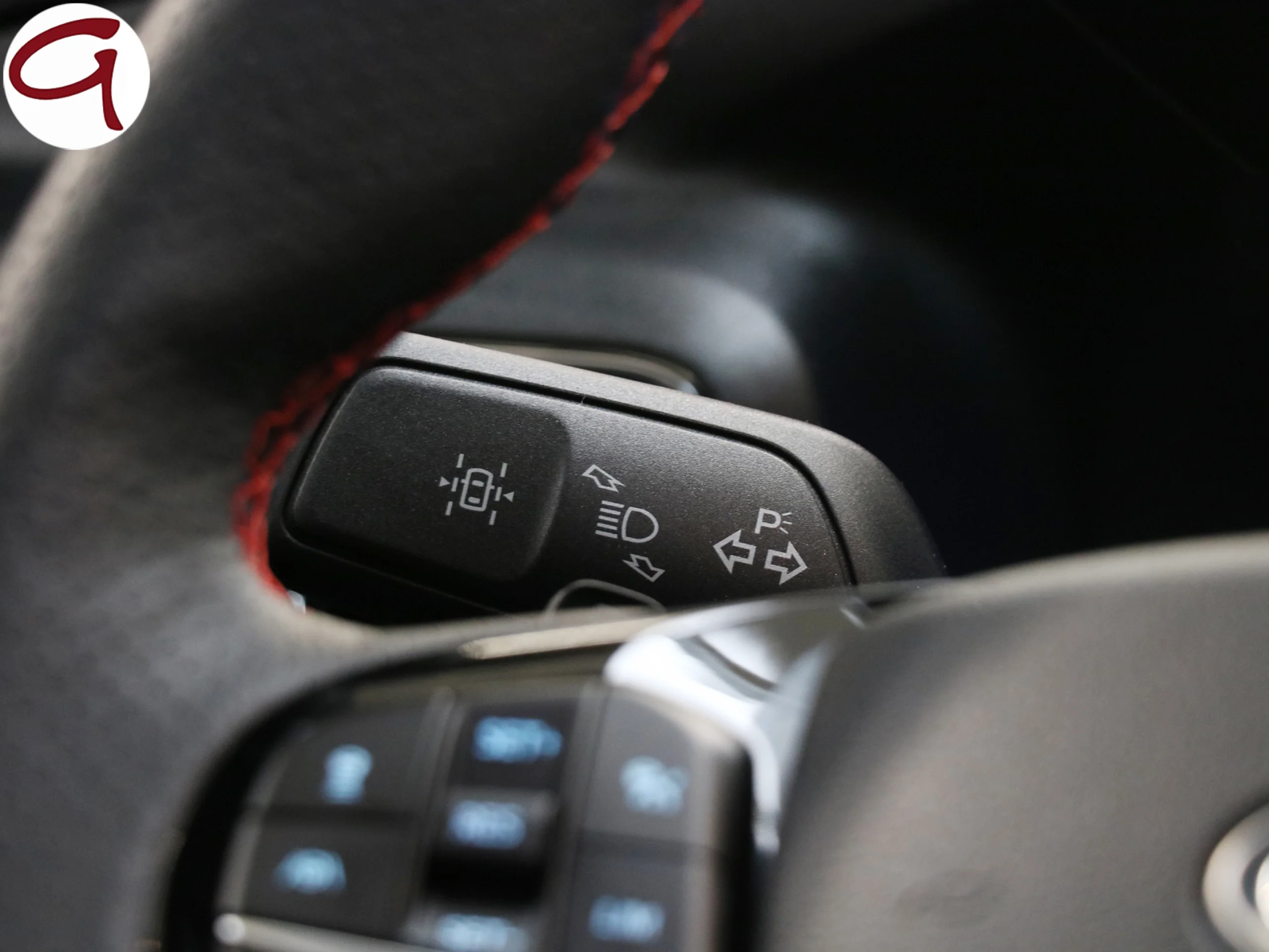 Ford Explorer 3.0 PHEV ST Line AWD 336 kW (457 CV) - Foto 40