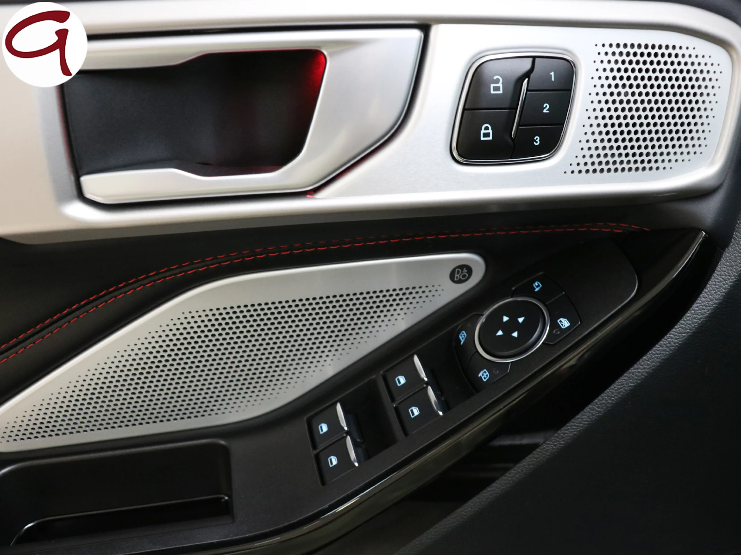 Ford Explorer 3.0 PHEV ST Line AWD 336 kW (457 CV) - Foto 50