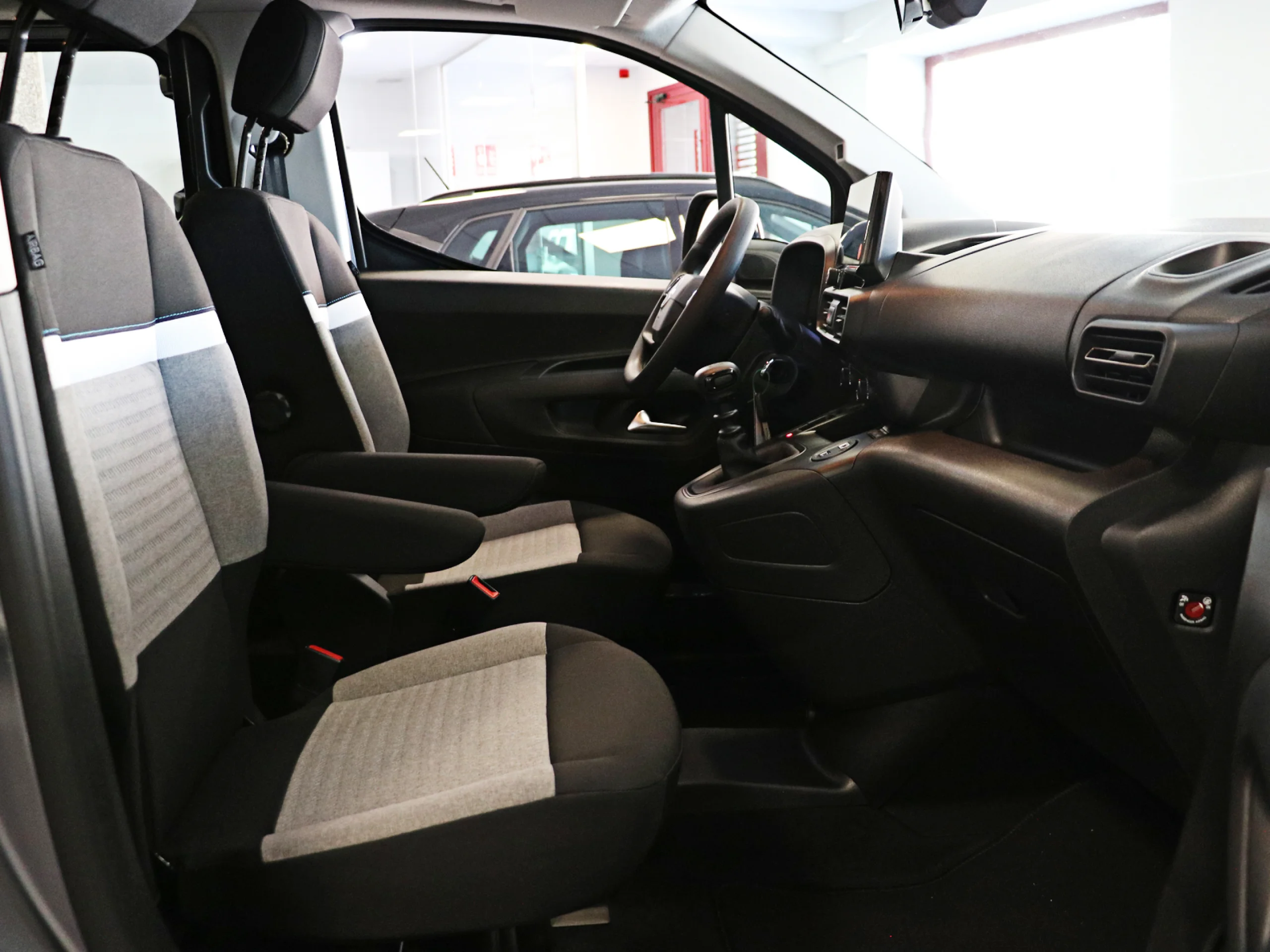 Citroen Berlingo BlueHDi 100 S&S Plus Talla XL 75 kW (102 CV) - Foto 5