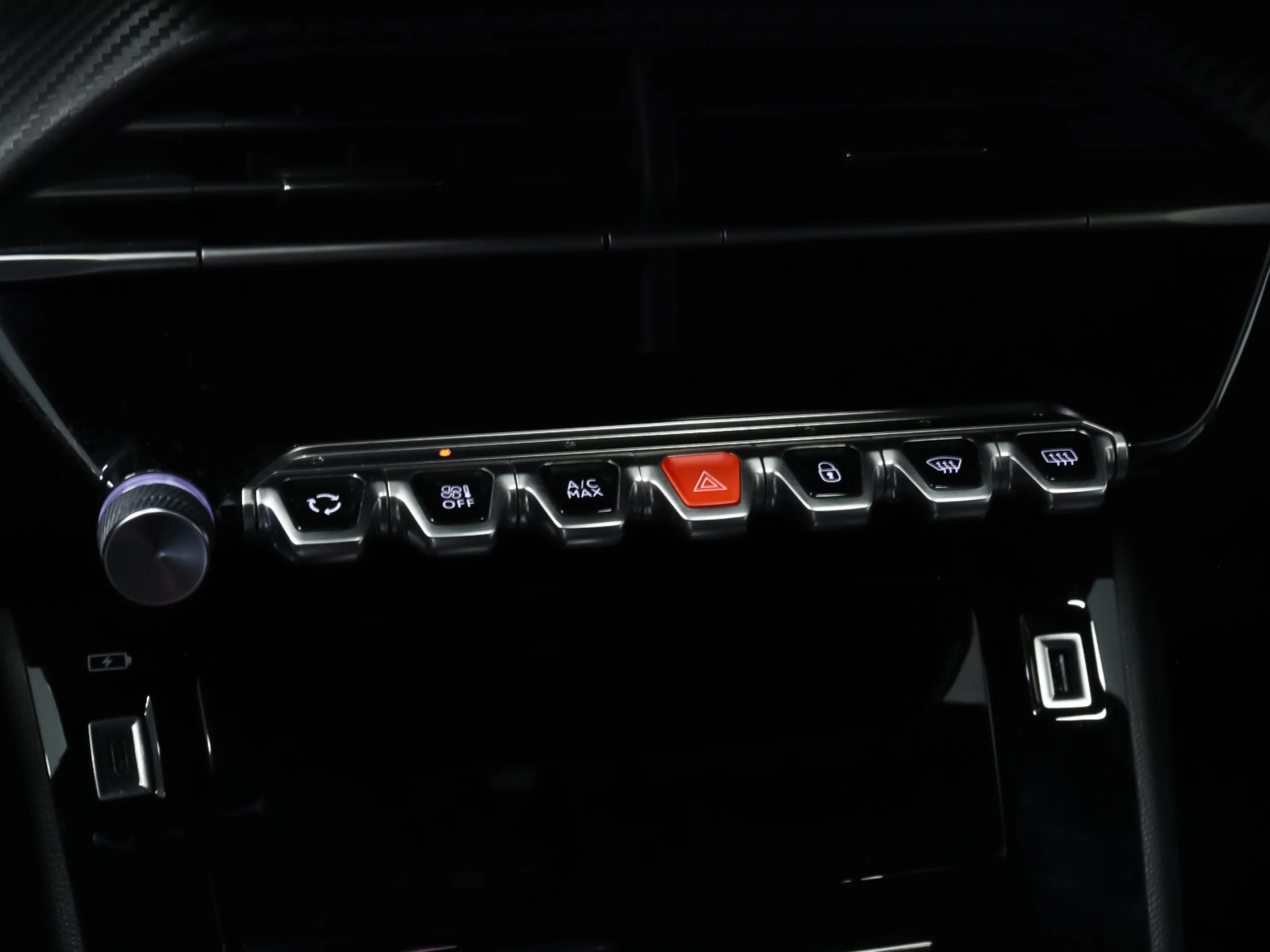 Peugeot E-2008 Eléctrico Allure Pack 100 kW (136 CV) - Foto 22