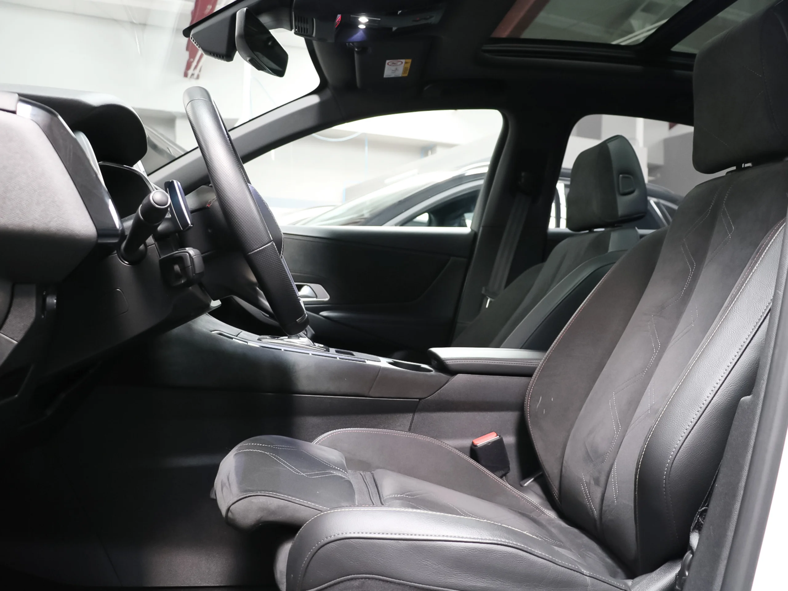 DS DS7 Crossback E-Tense 300 Performance Line+ 4WD Auto 221 kW (300 CV) - Foto 7