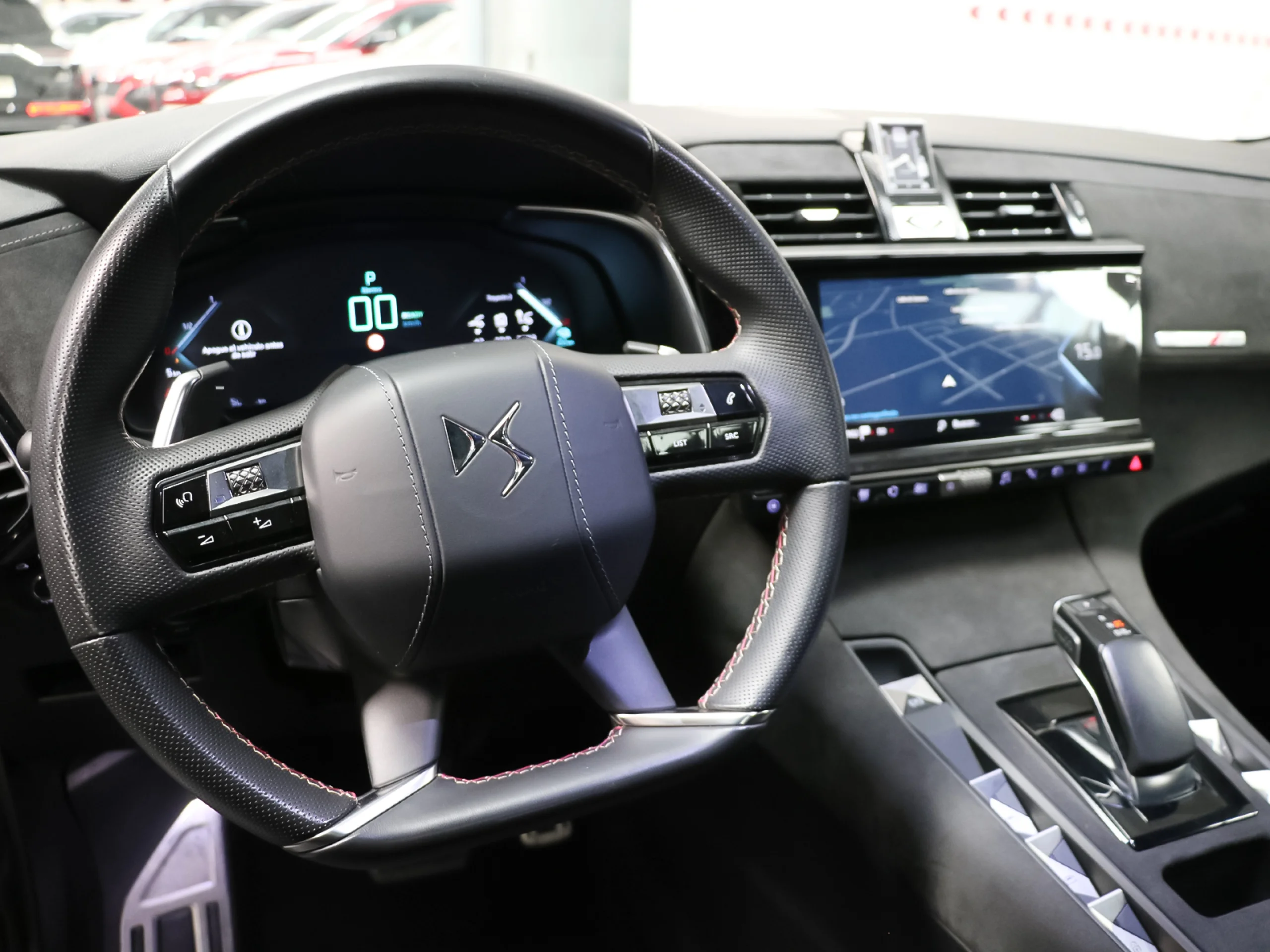 DS DS7 Crossback E-Tense 300 Performance Line+ 4WD Auto 221 kW (300 CV) - Foto 25