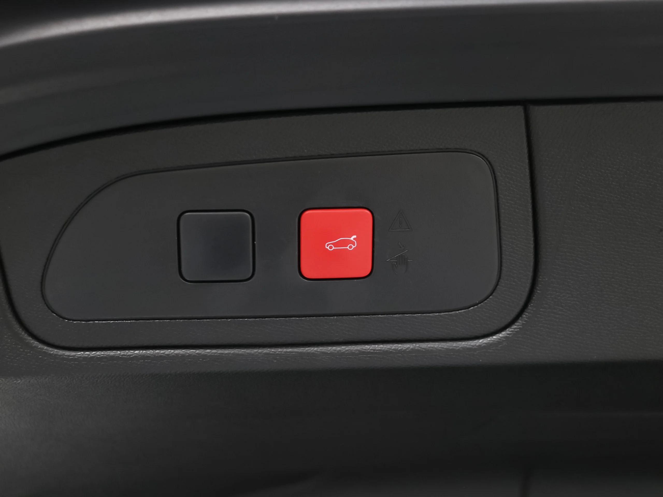 DS DS7 Crossback E-Tense 300 Performance Line+ 4WD Auto 221 kW (300 CV) - Foto 38