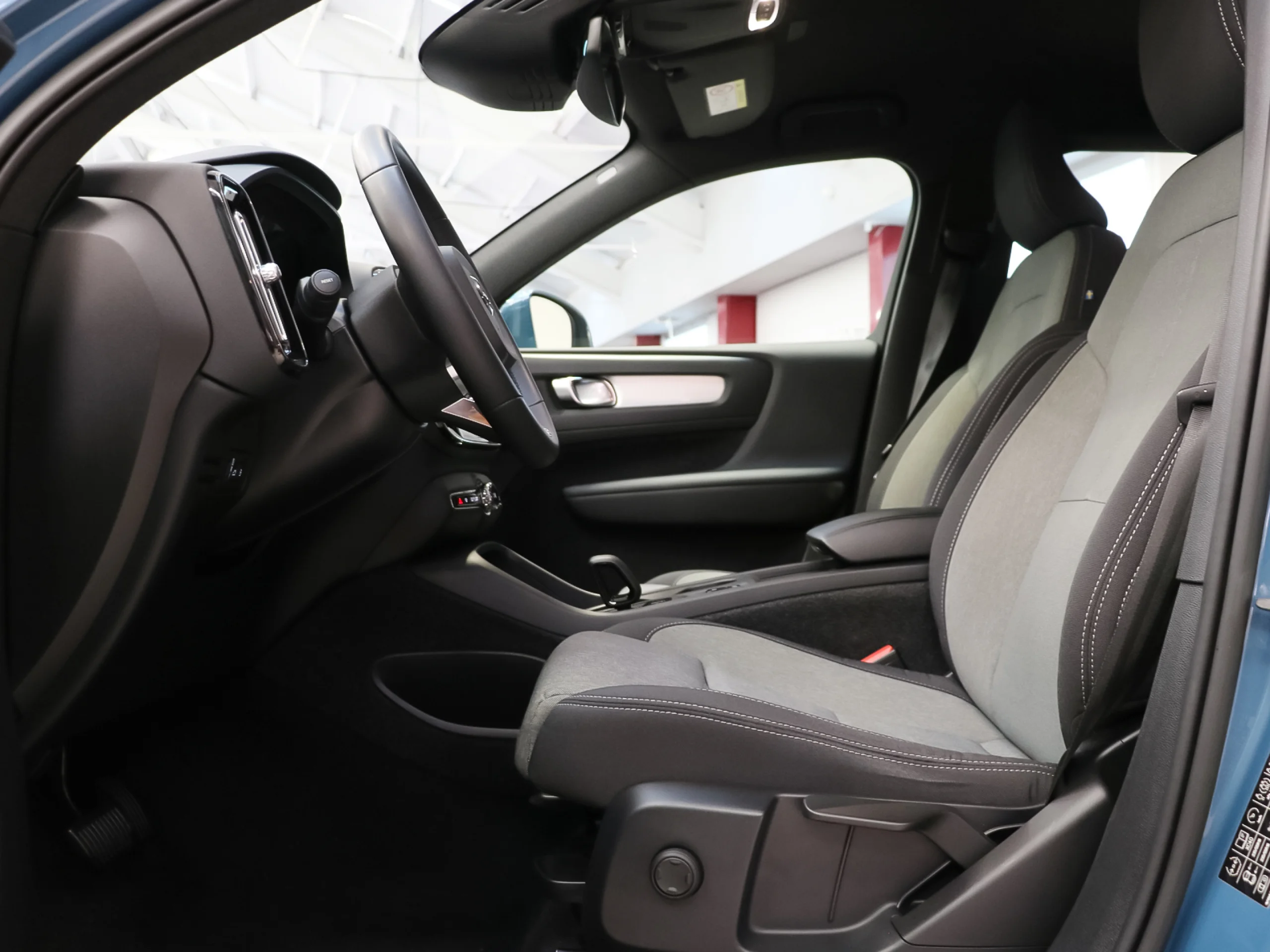 Volvo XC40 T4 PHEV Recharge Core Auto 155 kW (211 CV) - Foto 7