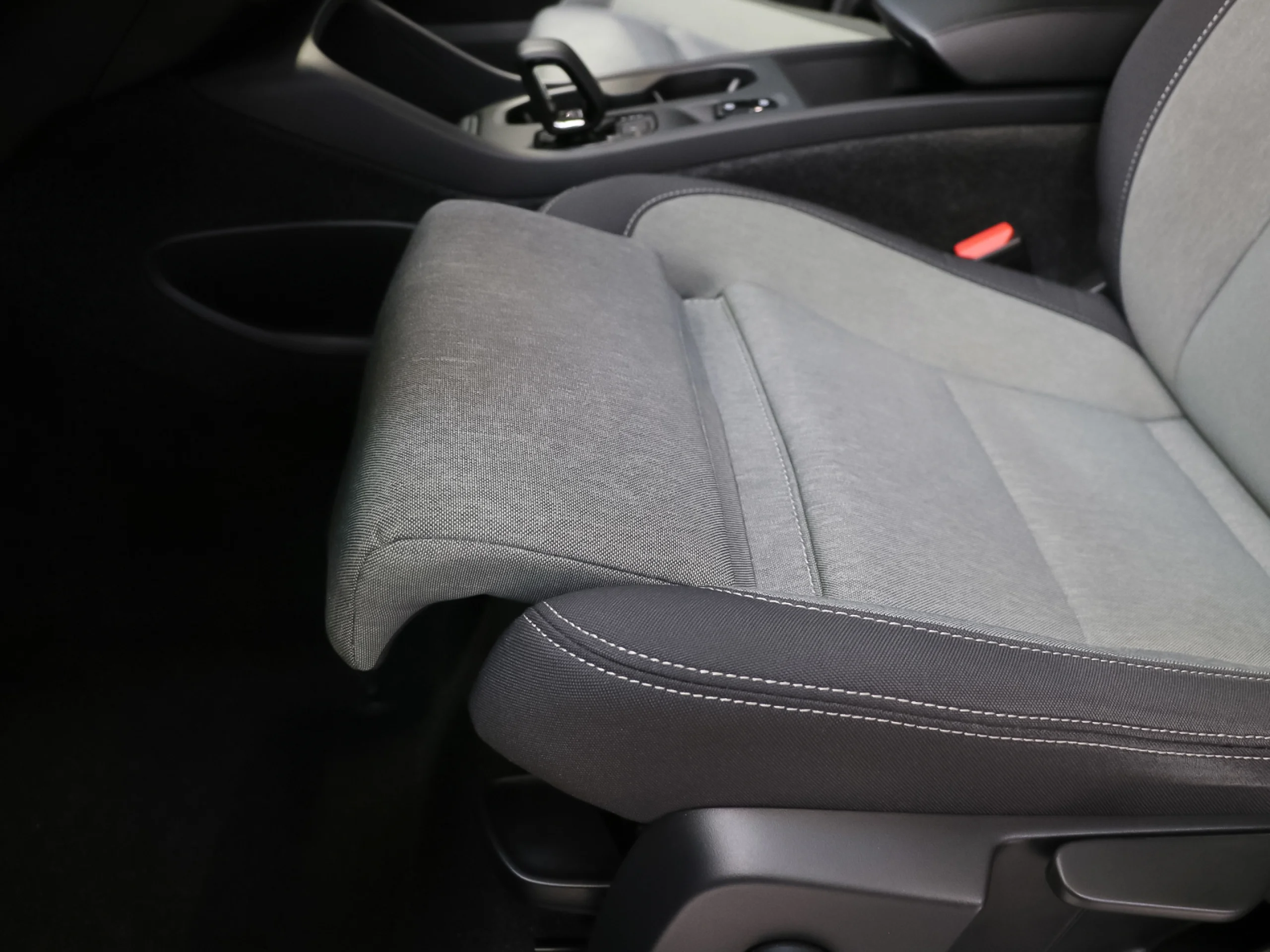 Volvo XC40 T4 PHEV Recharge Core Auto 155 kW (211 CV) - Foto 8