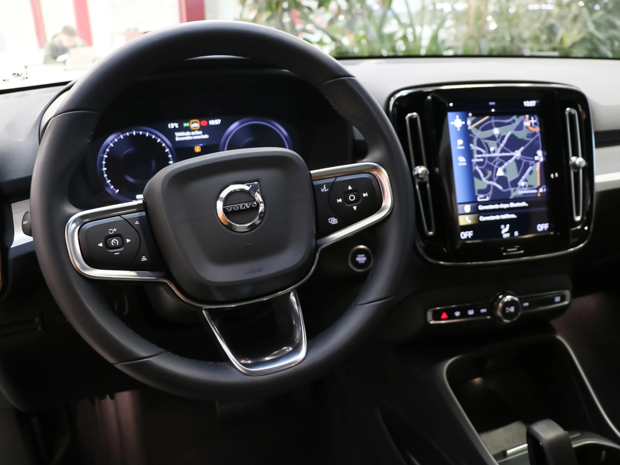 Volvo XC40 T4 PHEV Recharge Core Auto 155 kW (211 CV) - Foto 30