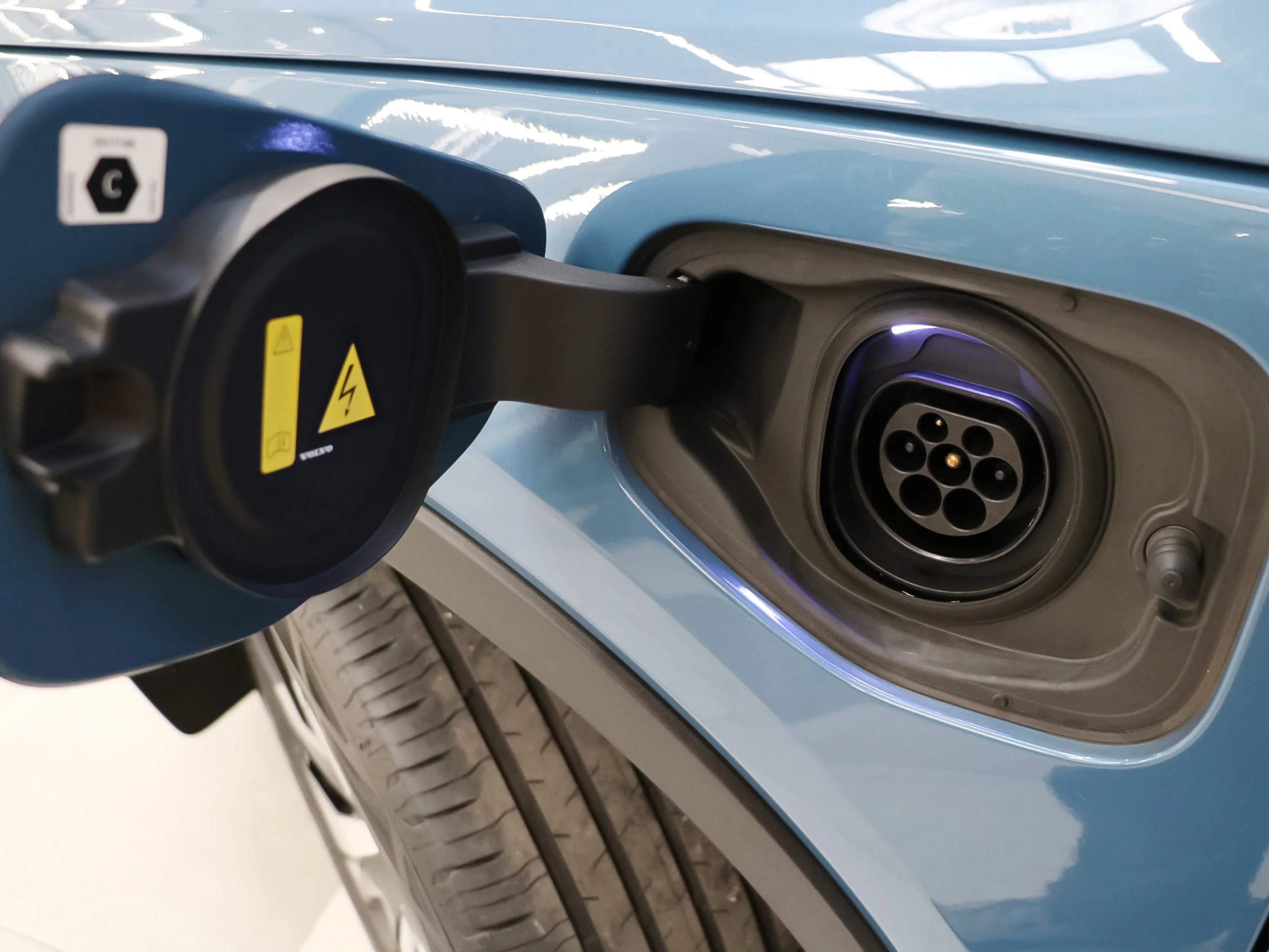 Volvo XC40 T4 PHEV Recharge Core Auto 155 kW (211 CV) - Foto 38