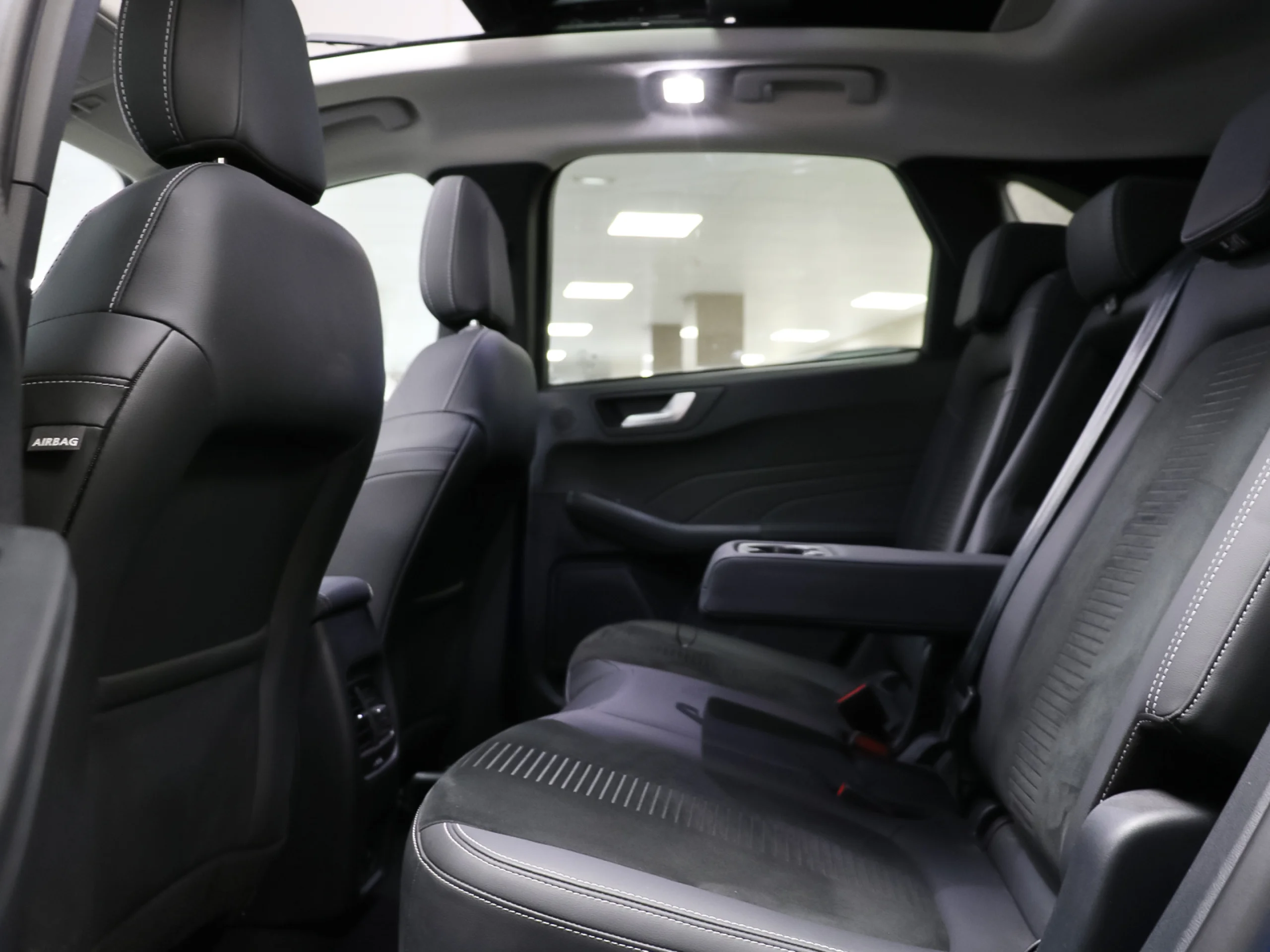 Ford Kuga 2.5 Duratec PHEV Active X 178 kW (243 CV) - Foto 12