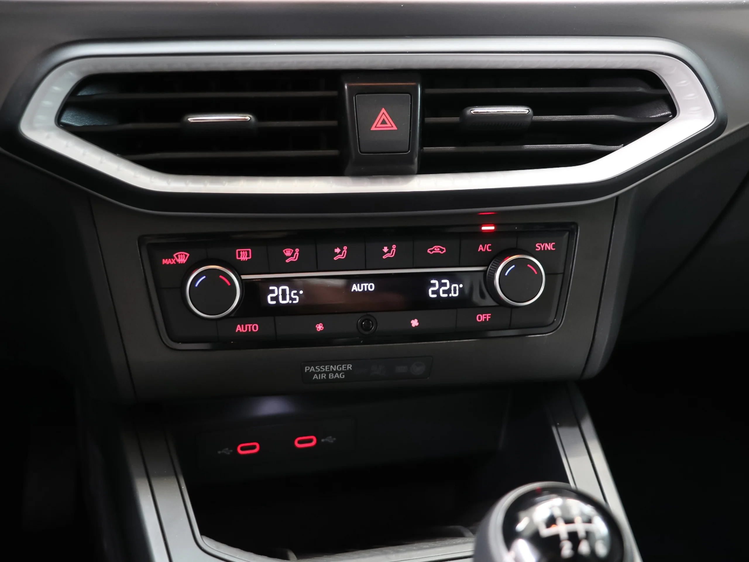 SEAT Arona 1.0 TSI S&S FR 85 kW (115 CV) - Foto 19