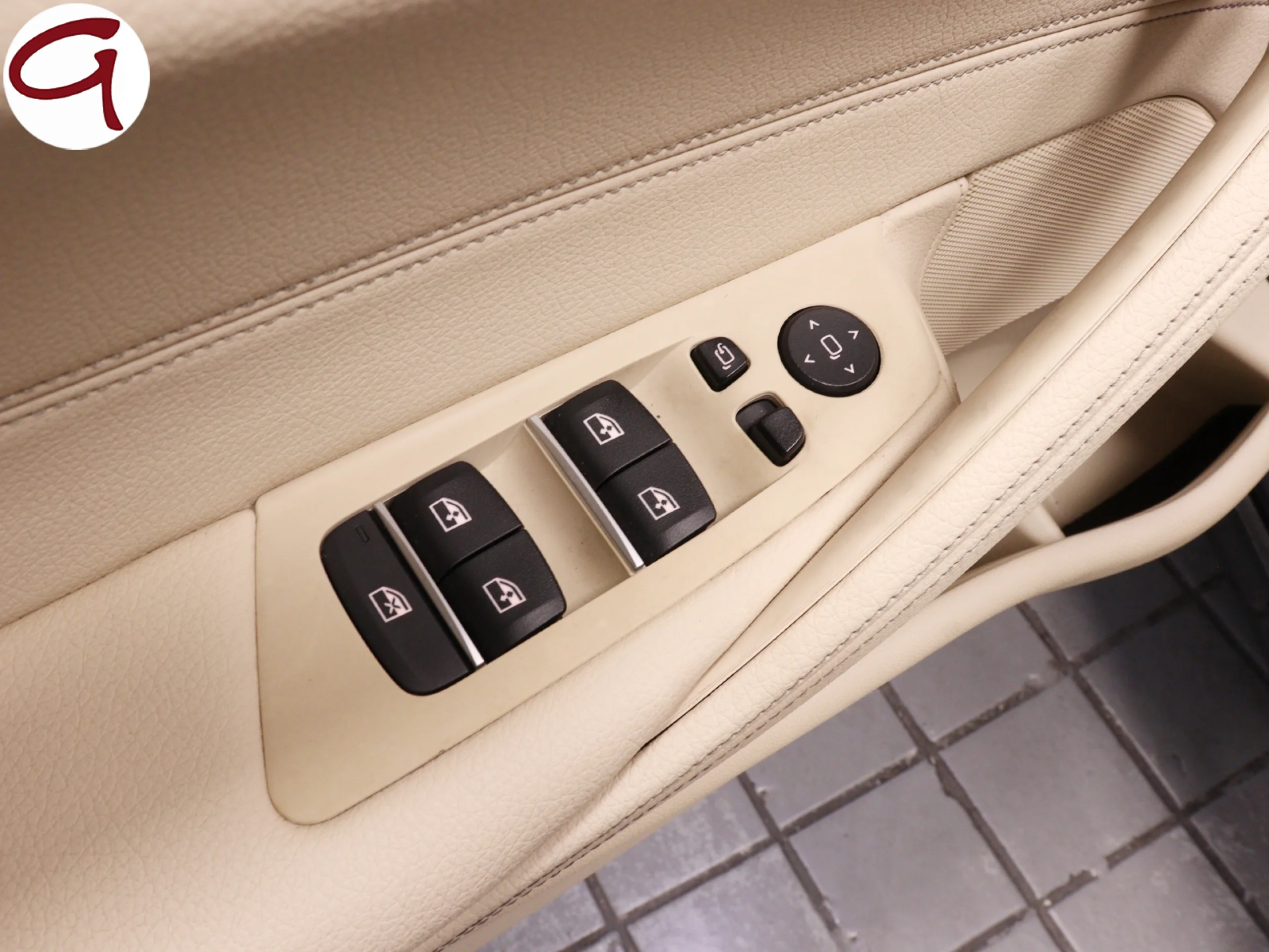 BMW Serie 5 530e 185 kW (252 CV) - Foto 9