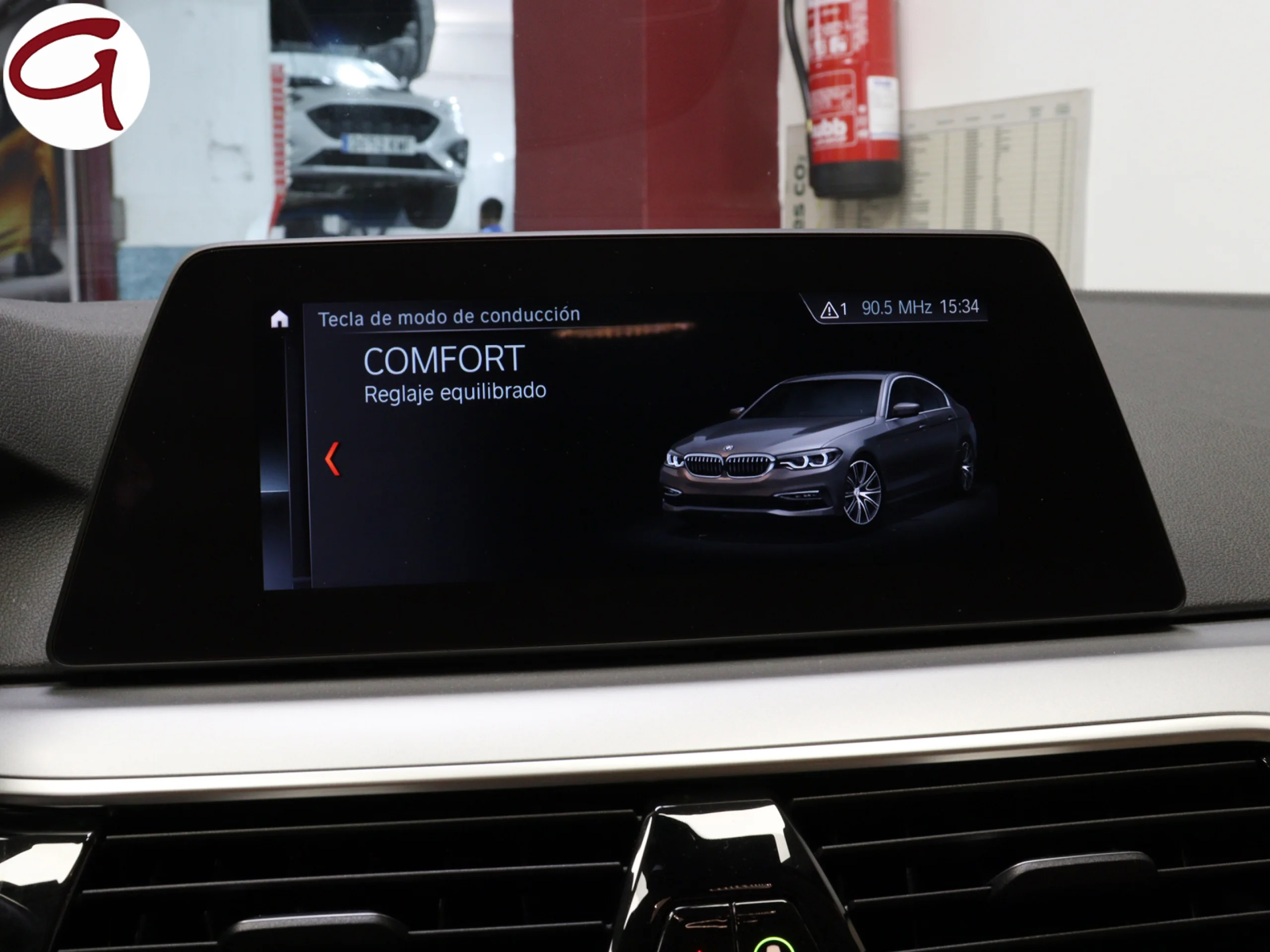 BMW Serie 5 530e 185 kW (252 CV) - Foto 18