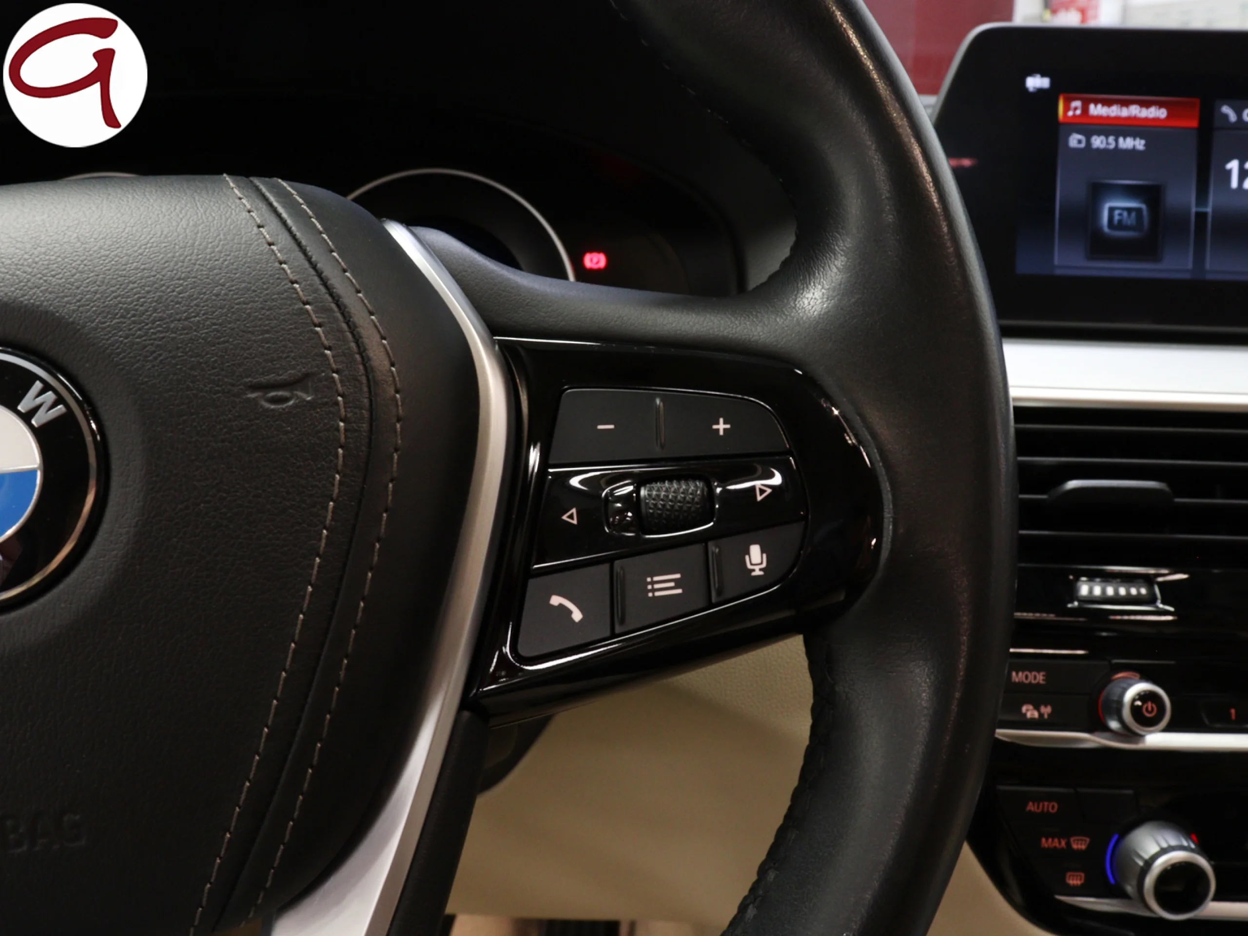 BMW Serie 5 530e 185 kW (252 CV) - Foto 12