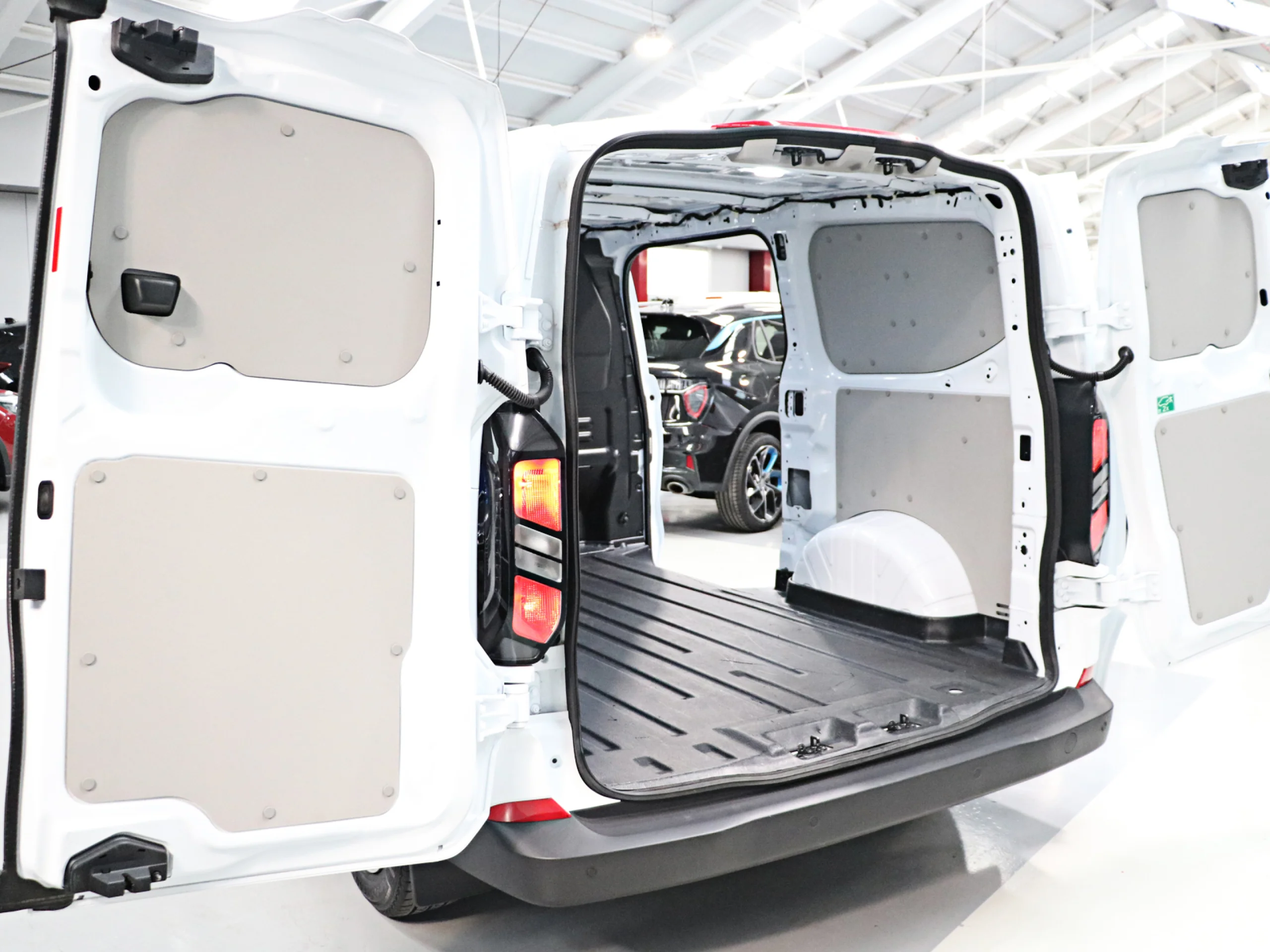 Ford Transit Custom Furgon 2.0 Ecoblue 280 L1 Trend 81 kW (110 CV) - Foto 40