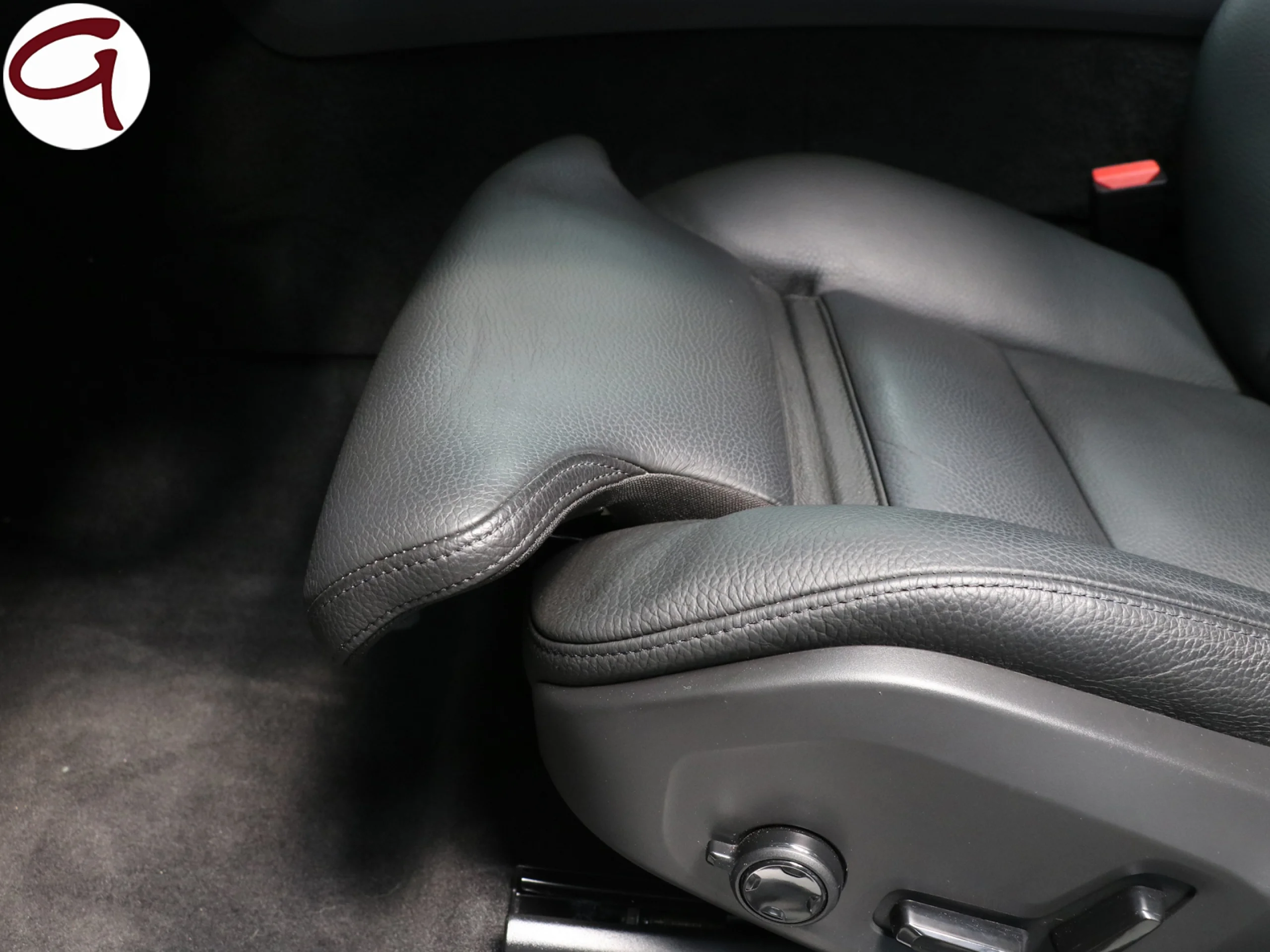 Volvo XC60 T6 Recharge Inscription AWD Auto 250 kW (340 CV) - Foto 9