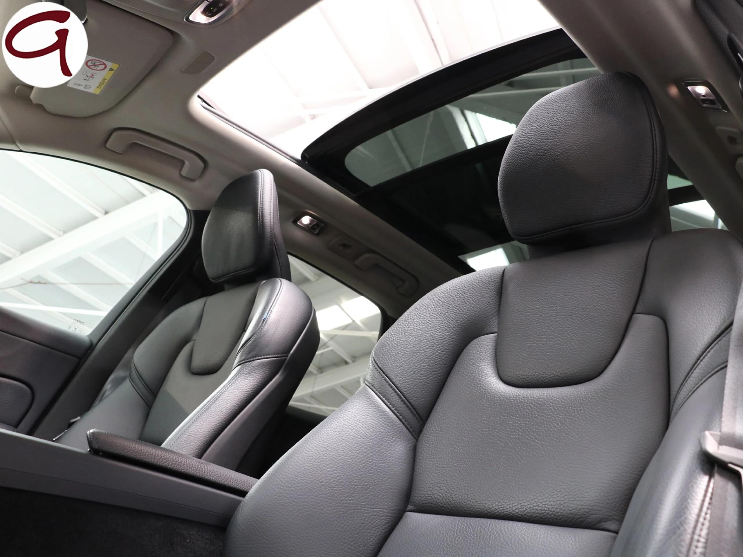 Volvo XC60 T6 Recharge Inscription AWD Auto 250 kW (340 CV) - Foto 10