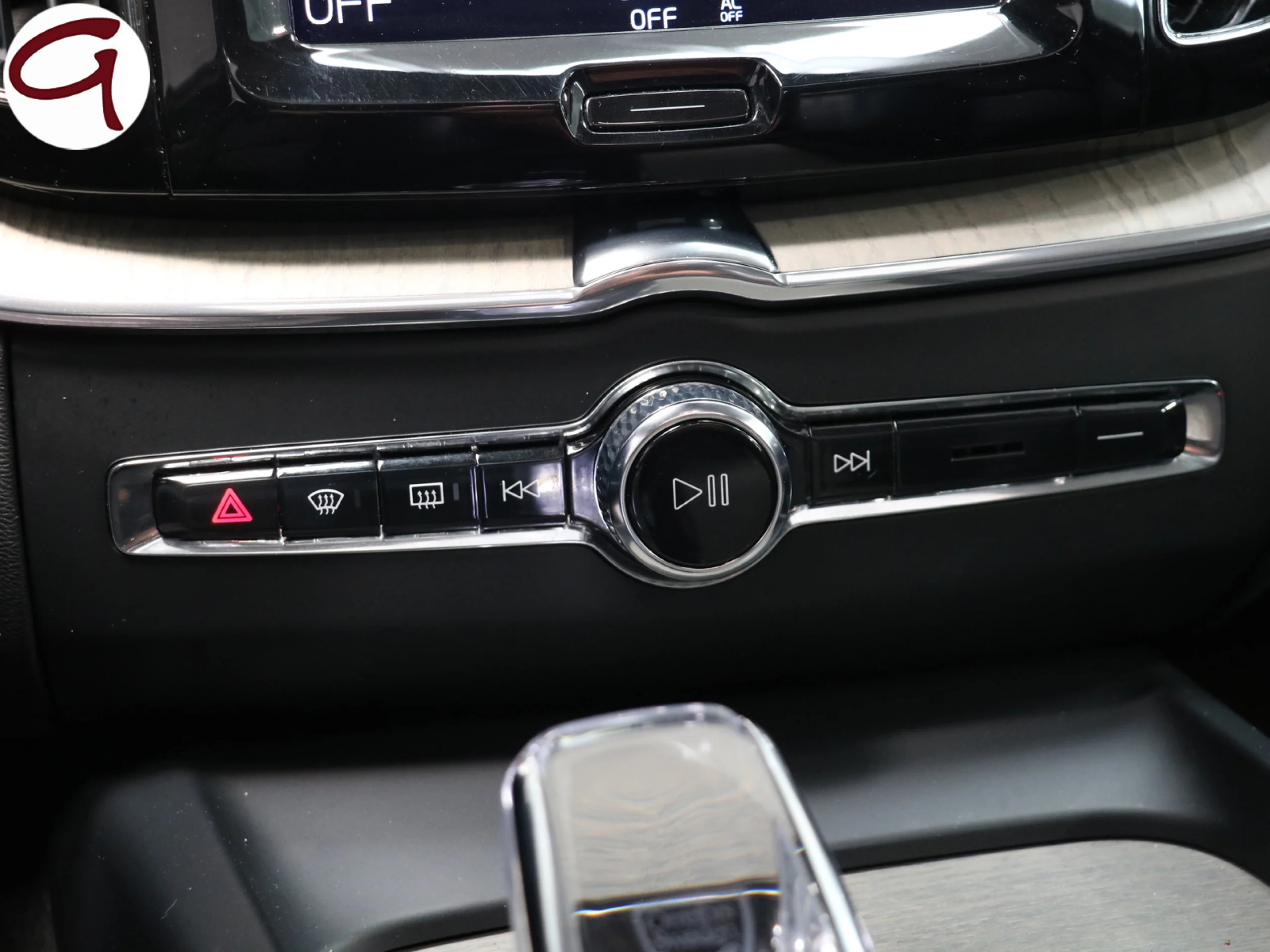 Volvo XC60 T6 Recharge Inscription AWD Auto 250 kW (340 CV) - Foto 23